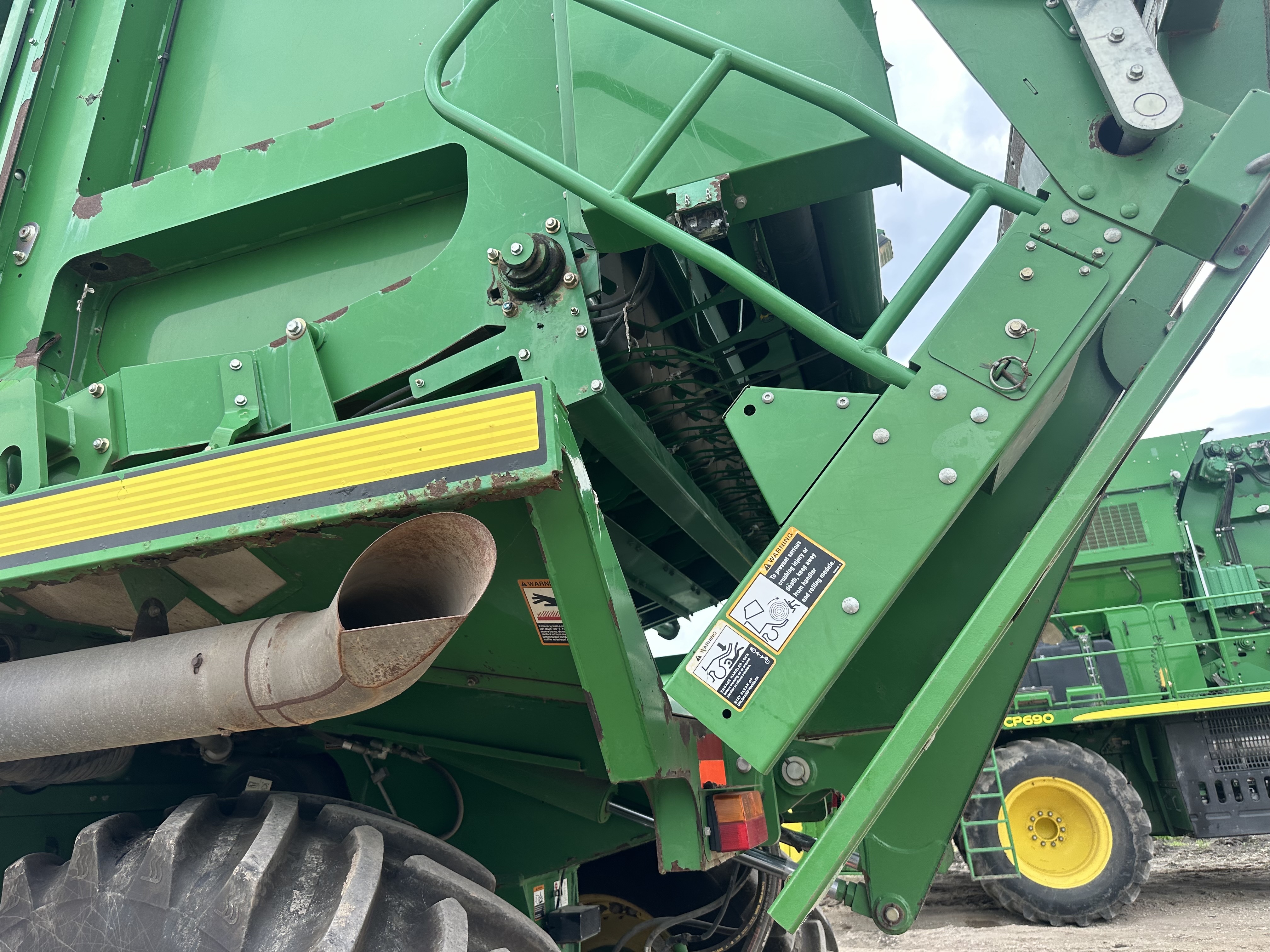 2012 John Deere 7760 Cotton Equipment