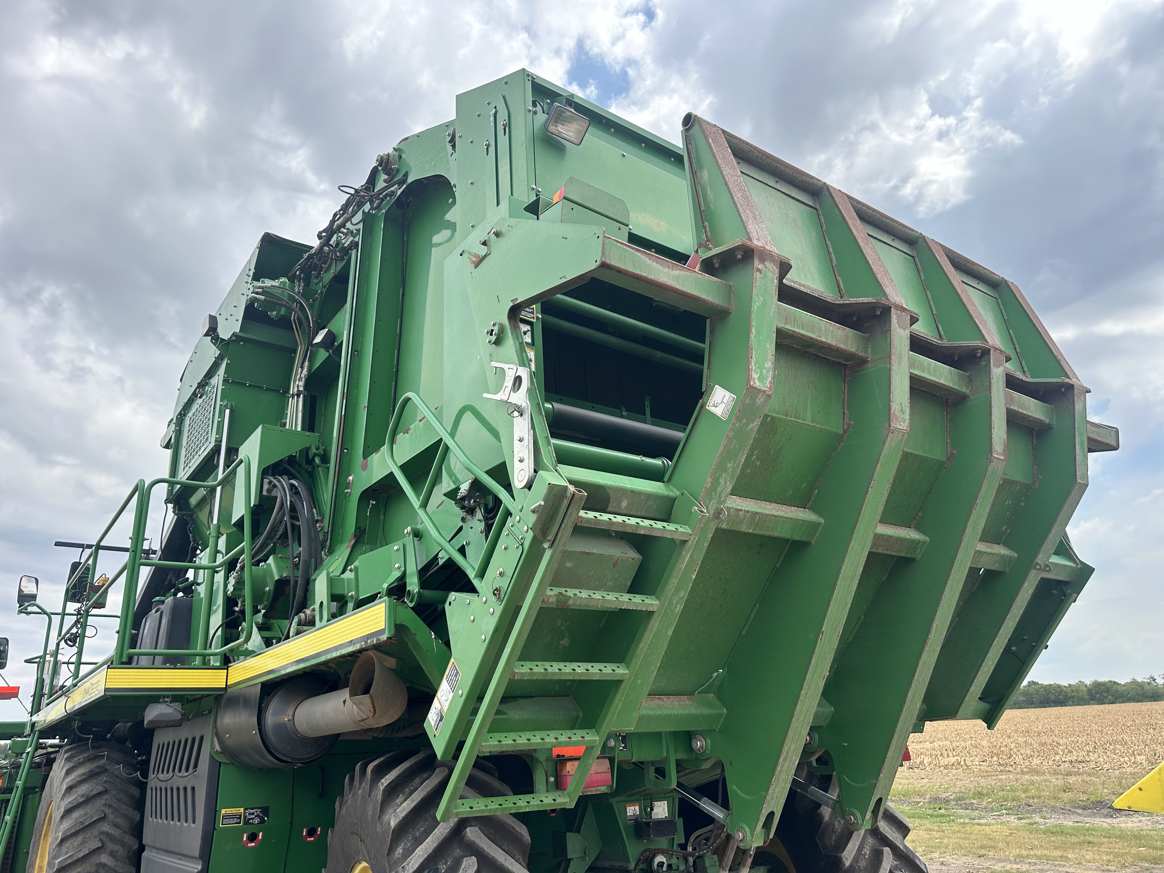 2012 John Deere 7760 Cotton Equipment