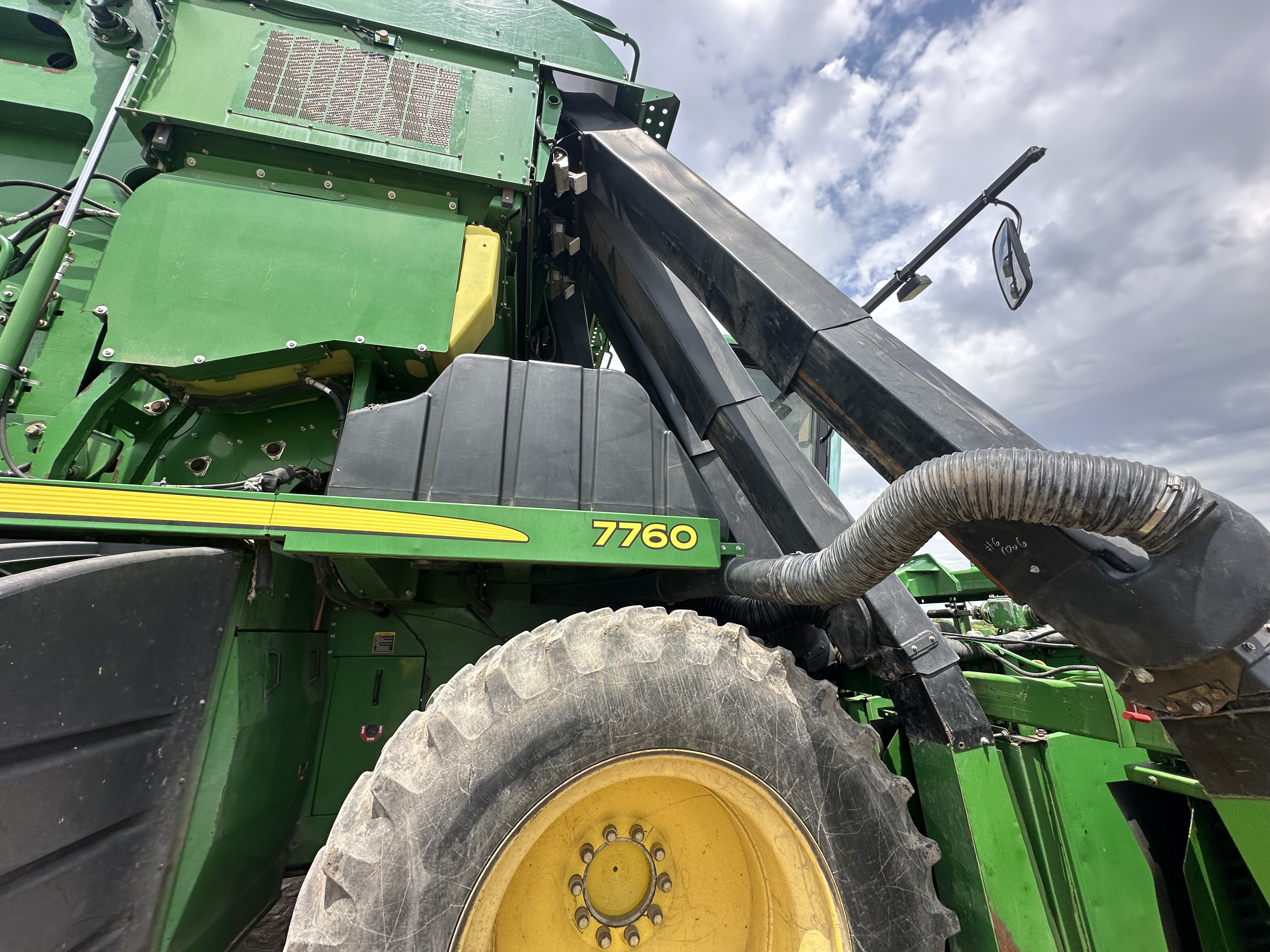 2012 John Deere 7760 Cotton Equipment