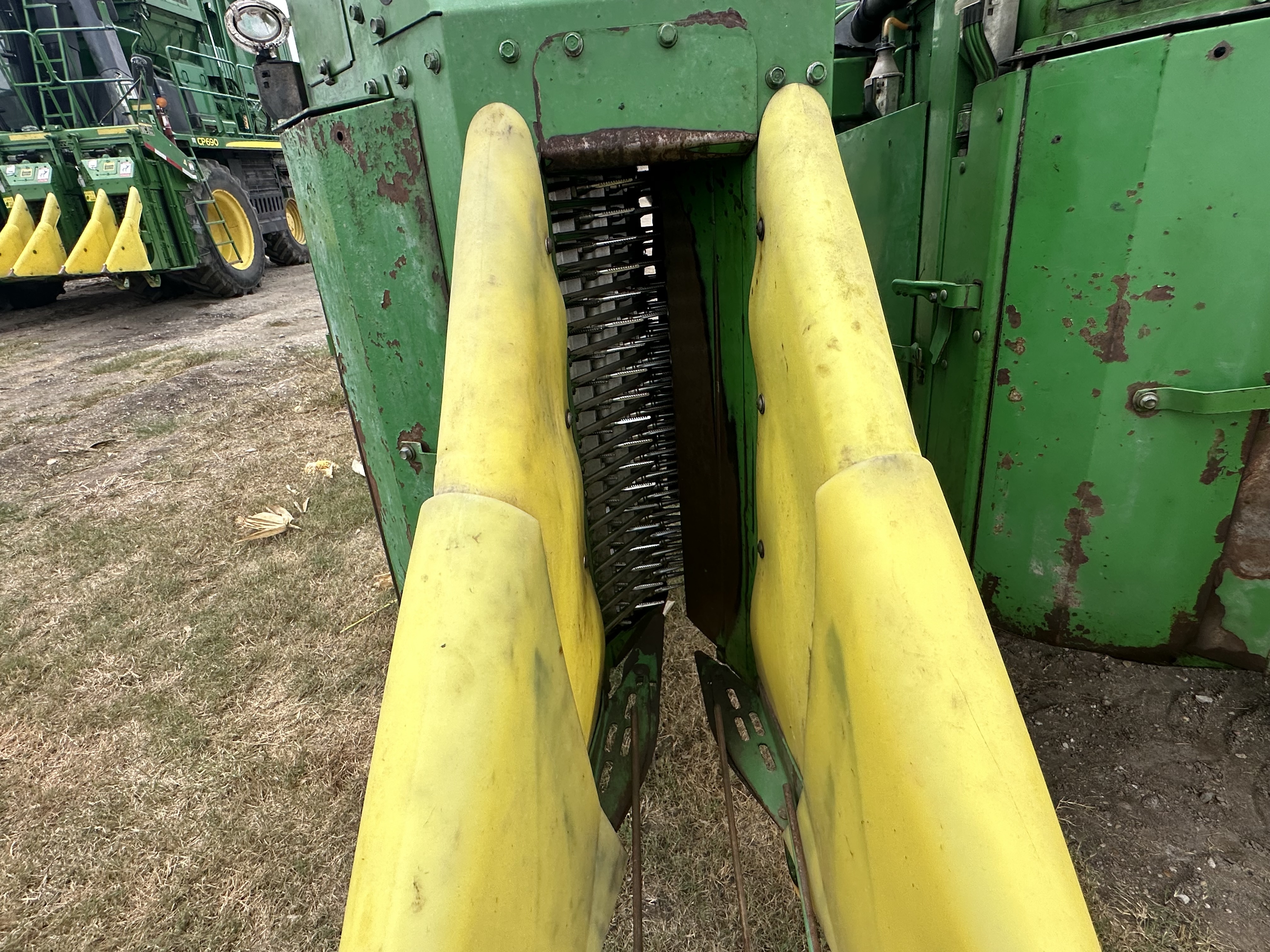 2012 John Deere 7760 Cotton Equipment