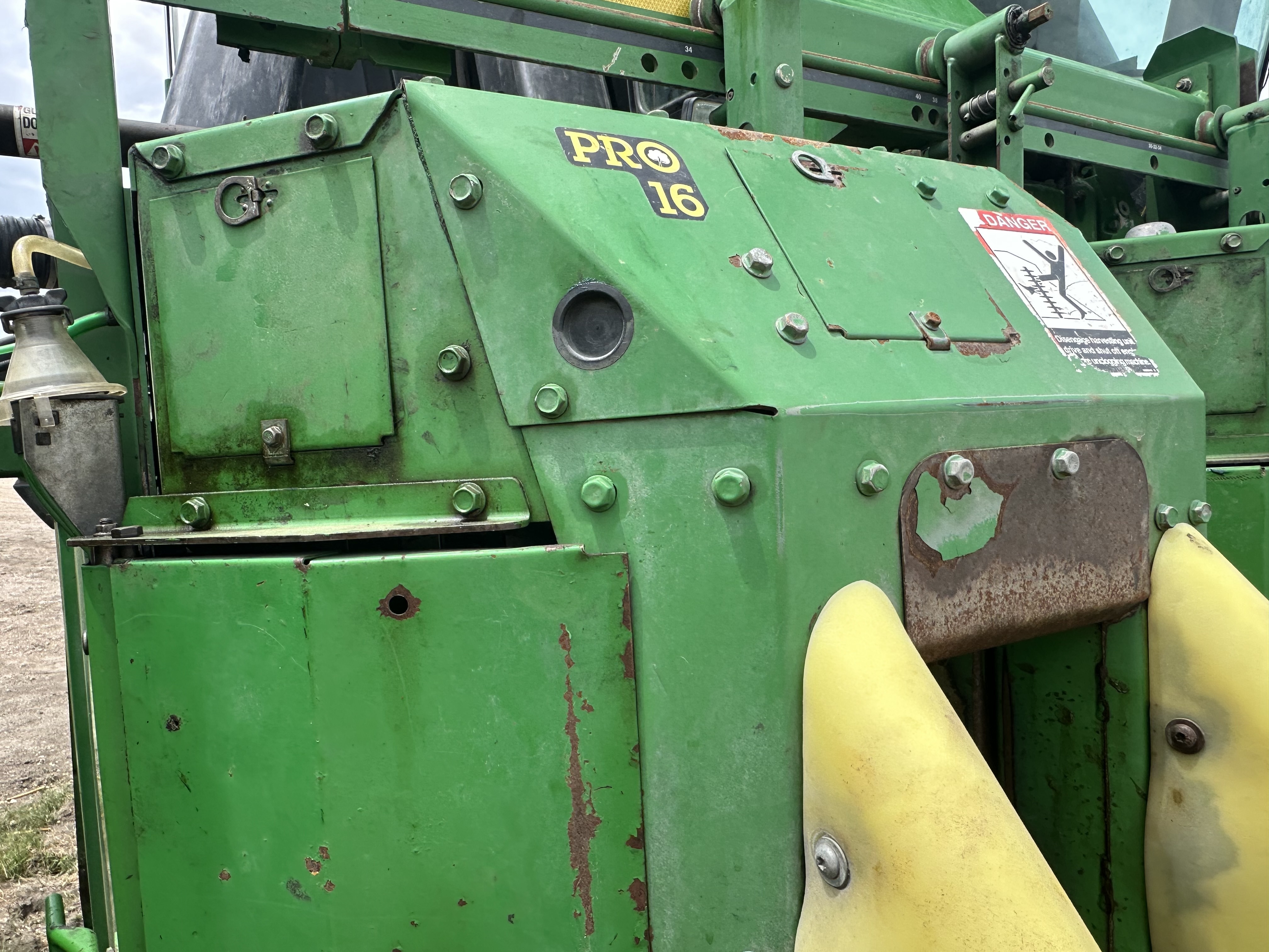 2012 John Deere 7760 Cotton Equipment