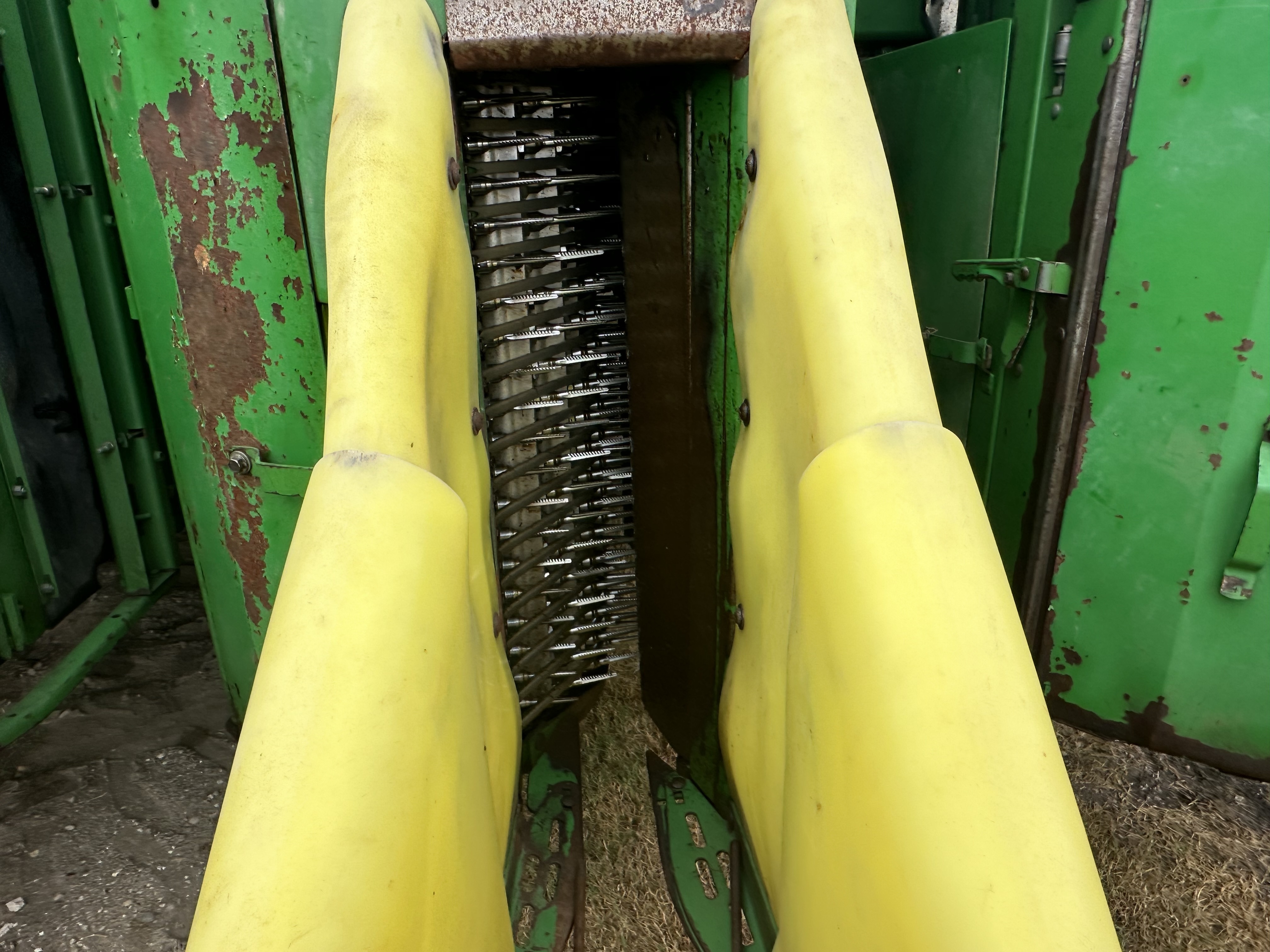 2012 John Deere 7760 Cotton Equipment