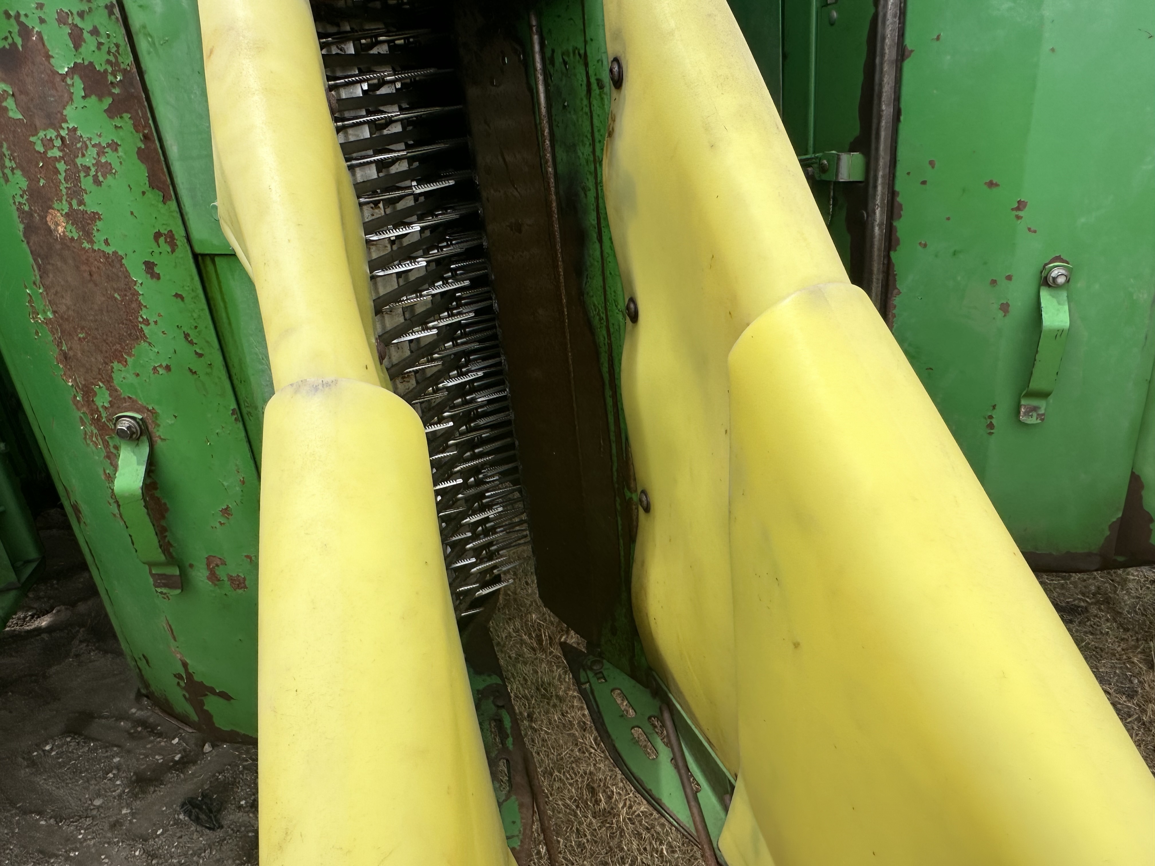2012 John Deere 7760 Cotton Equipment