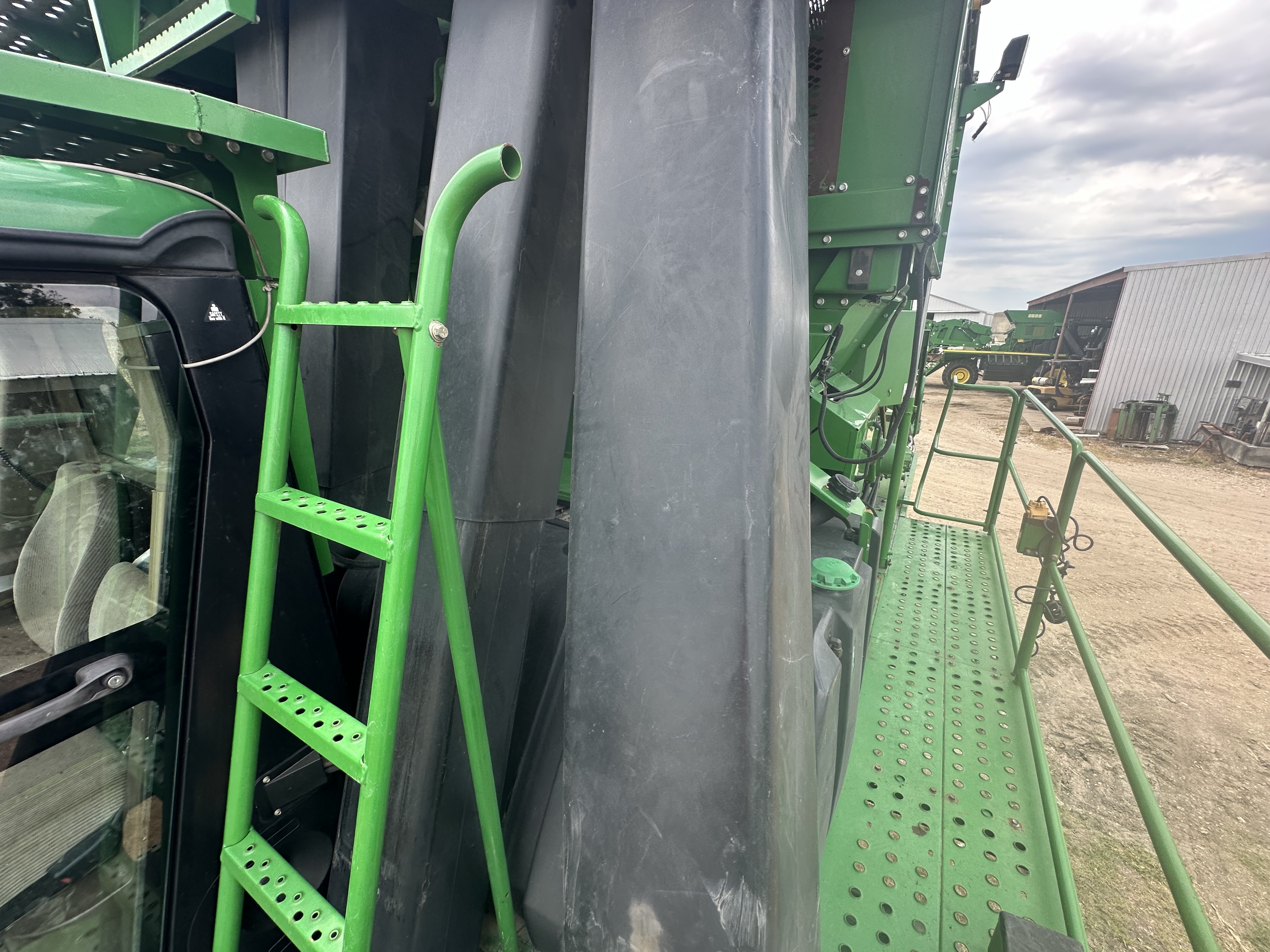 2012 John Deere 7760 Cotton Equipment