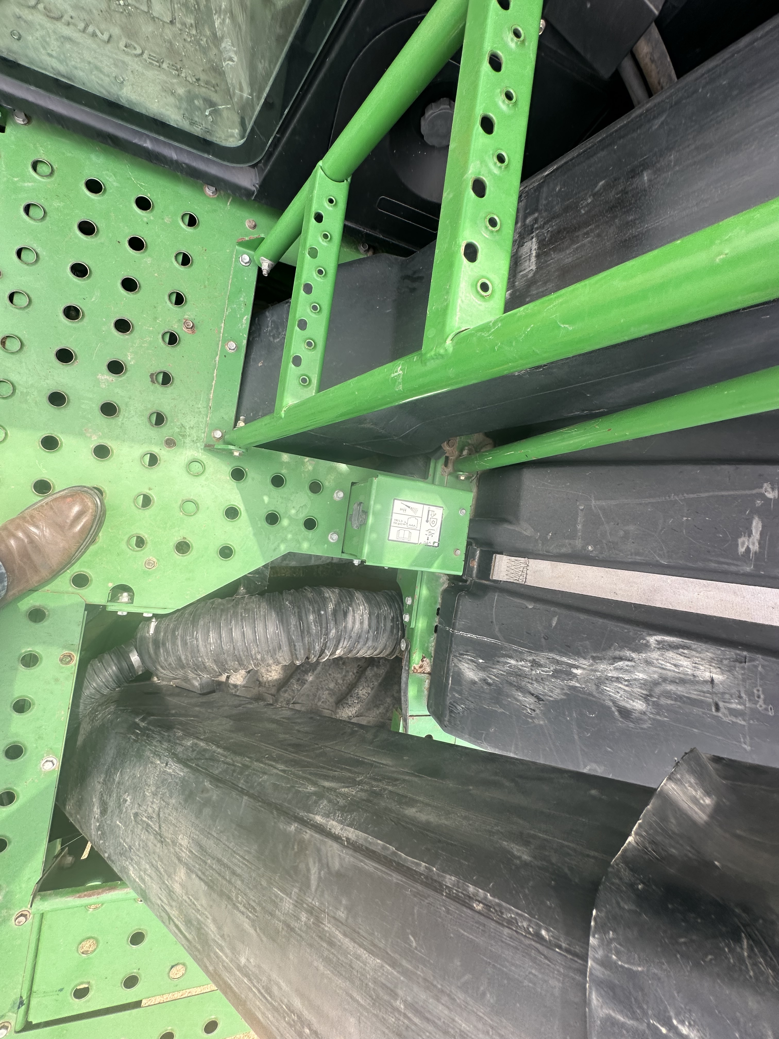 2012 John Deere 7760 Cotton Equipment