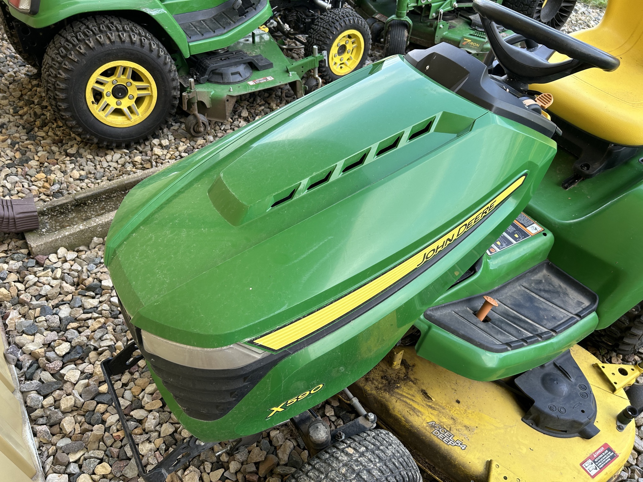 2017 John Deere X590 Lawn Mower