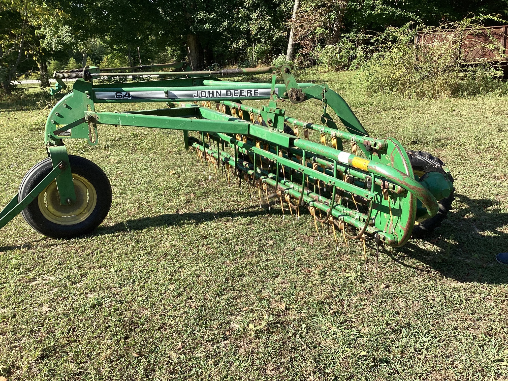  John Deere 64 Rake