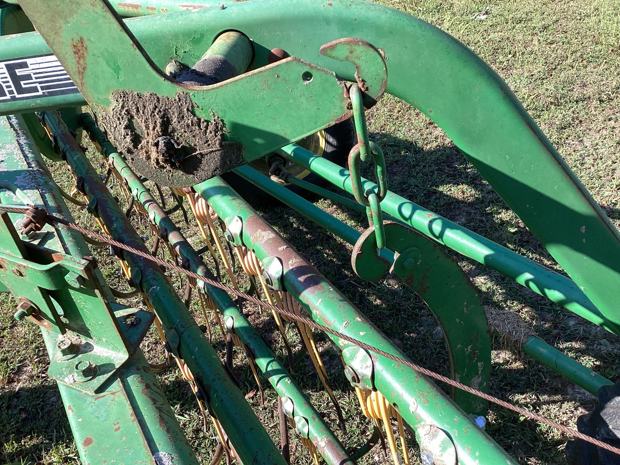  John Deere 64 Rake