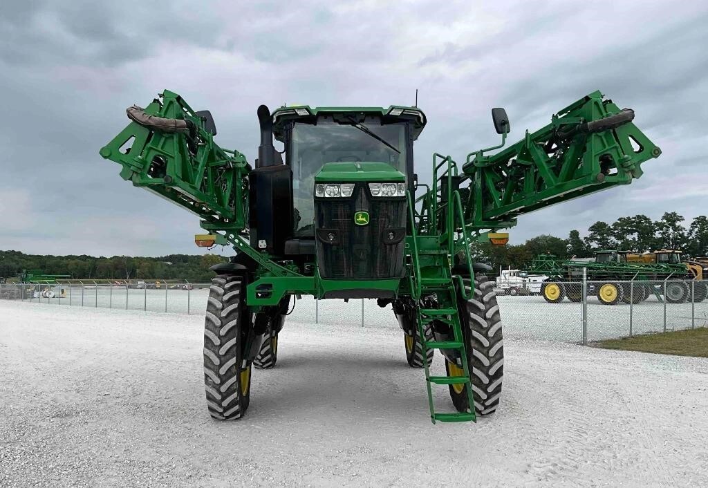 2024 John Deere 410R Self-Propelled Sprayer