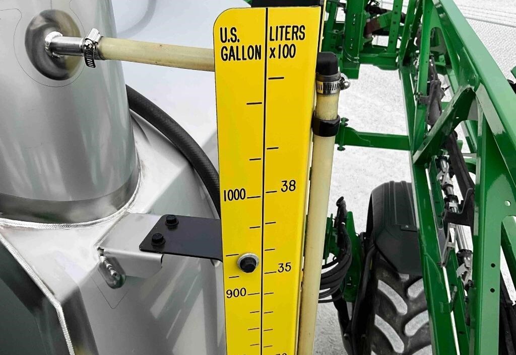 2024 John Deere 410R Self-Propelled Sprayer