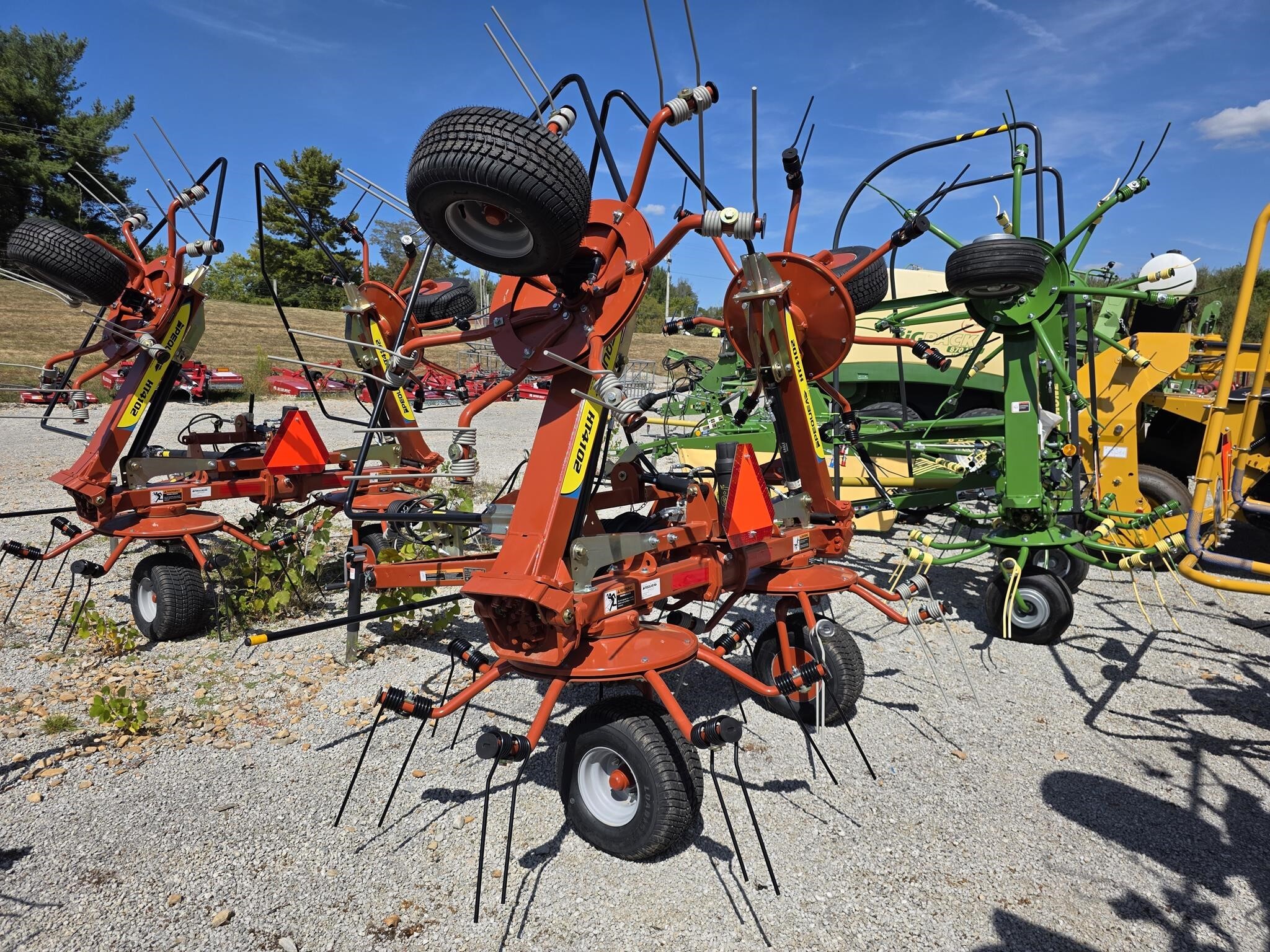 2025 Pequea HT4102 Rake - $Call | Machinery Pete