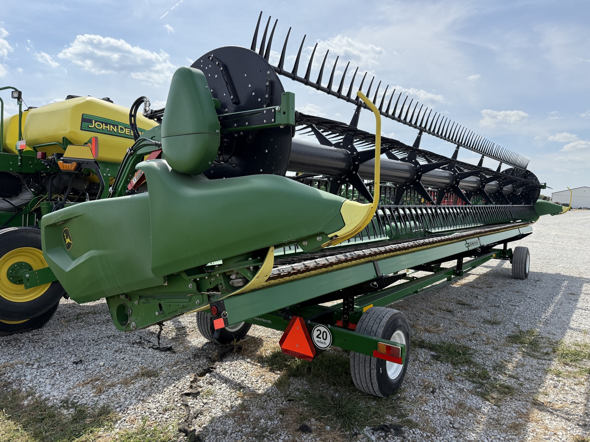 2023 John Deere RD40F Platform