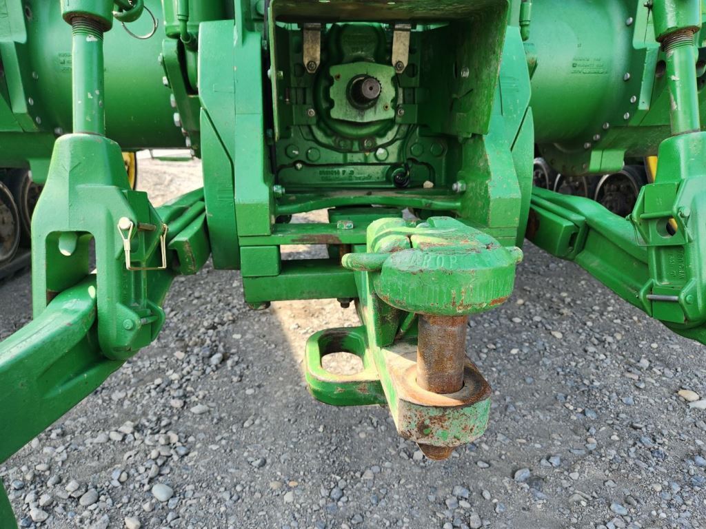 2015 John Deere 8370RT Tractor