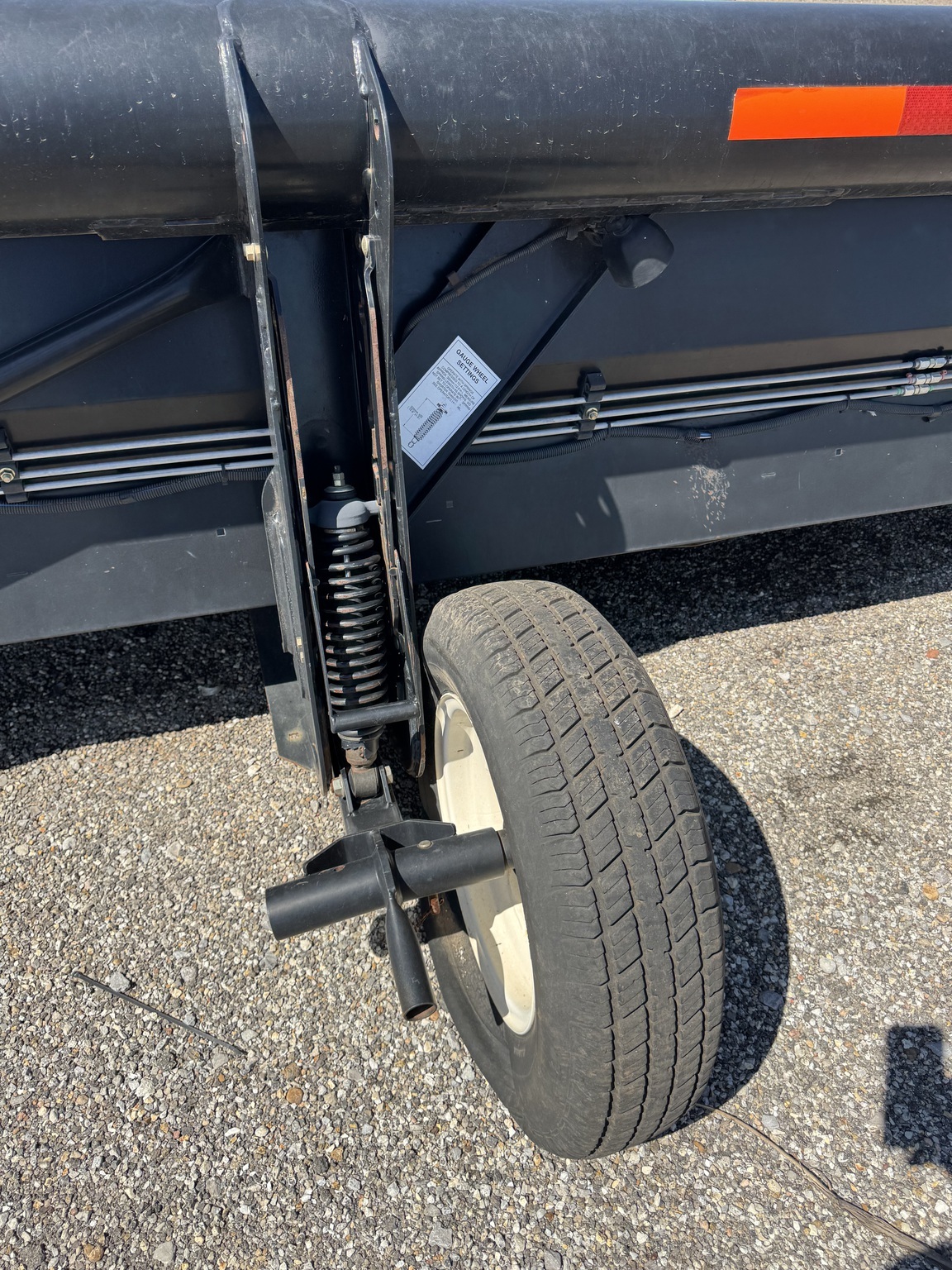 2013 MacDon FD75 Platform