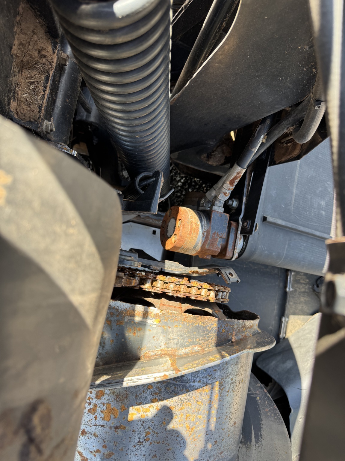 2013 MacDon FD75 Platform