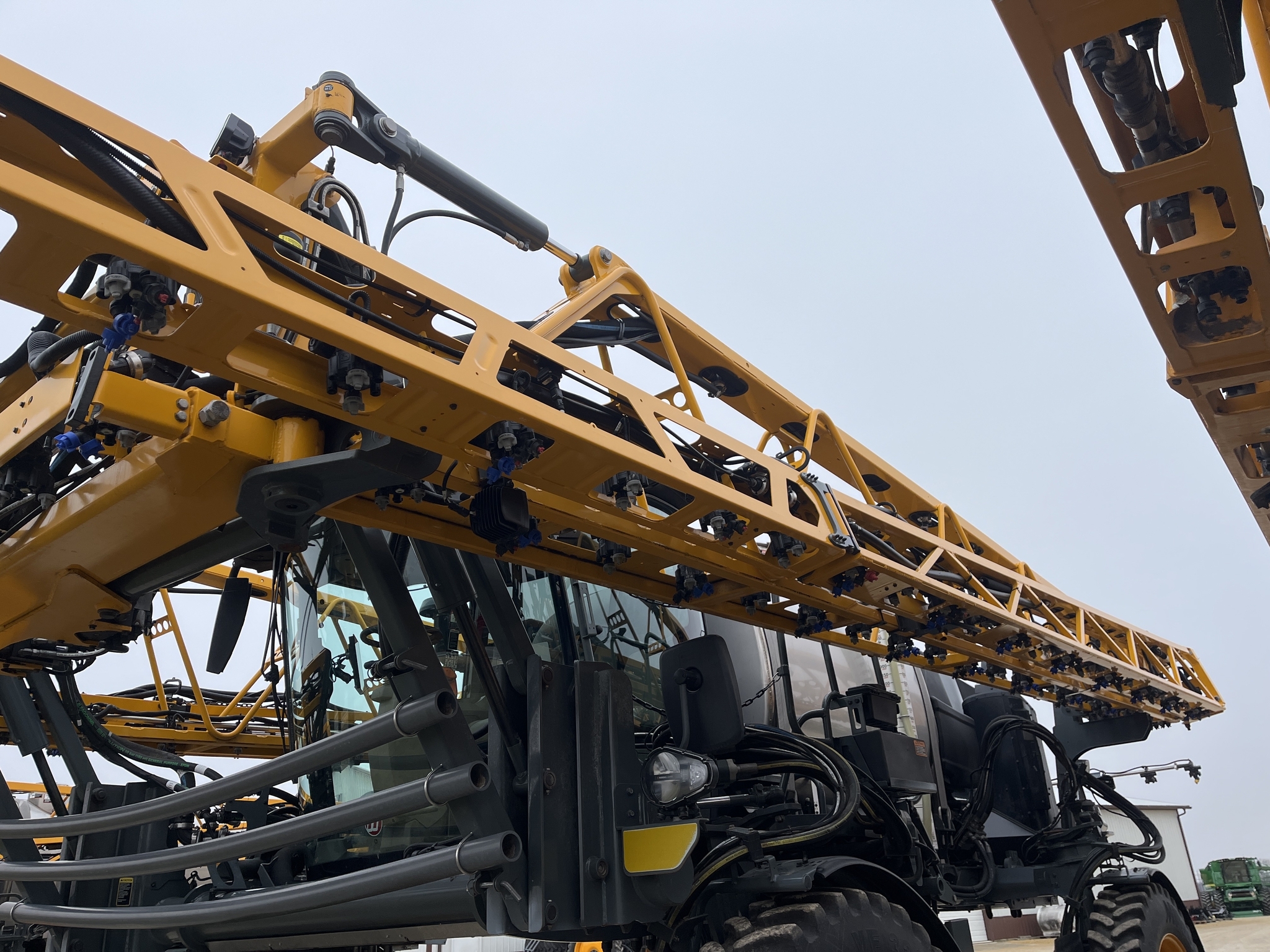 2024 Hagie STS12 Self-Propelled Sprayer