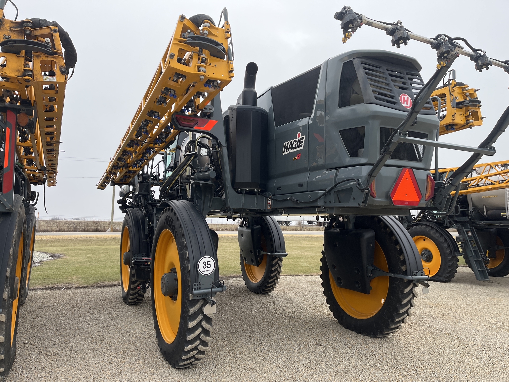 2024 Hagie STS12 Self-Propelled Sprayer
