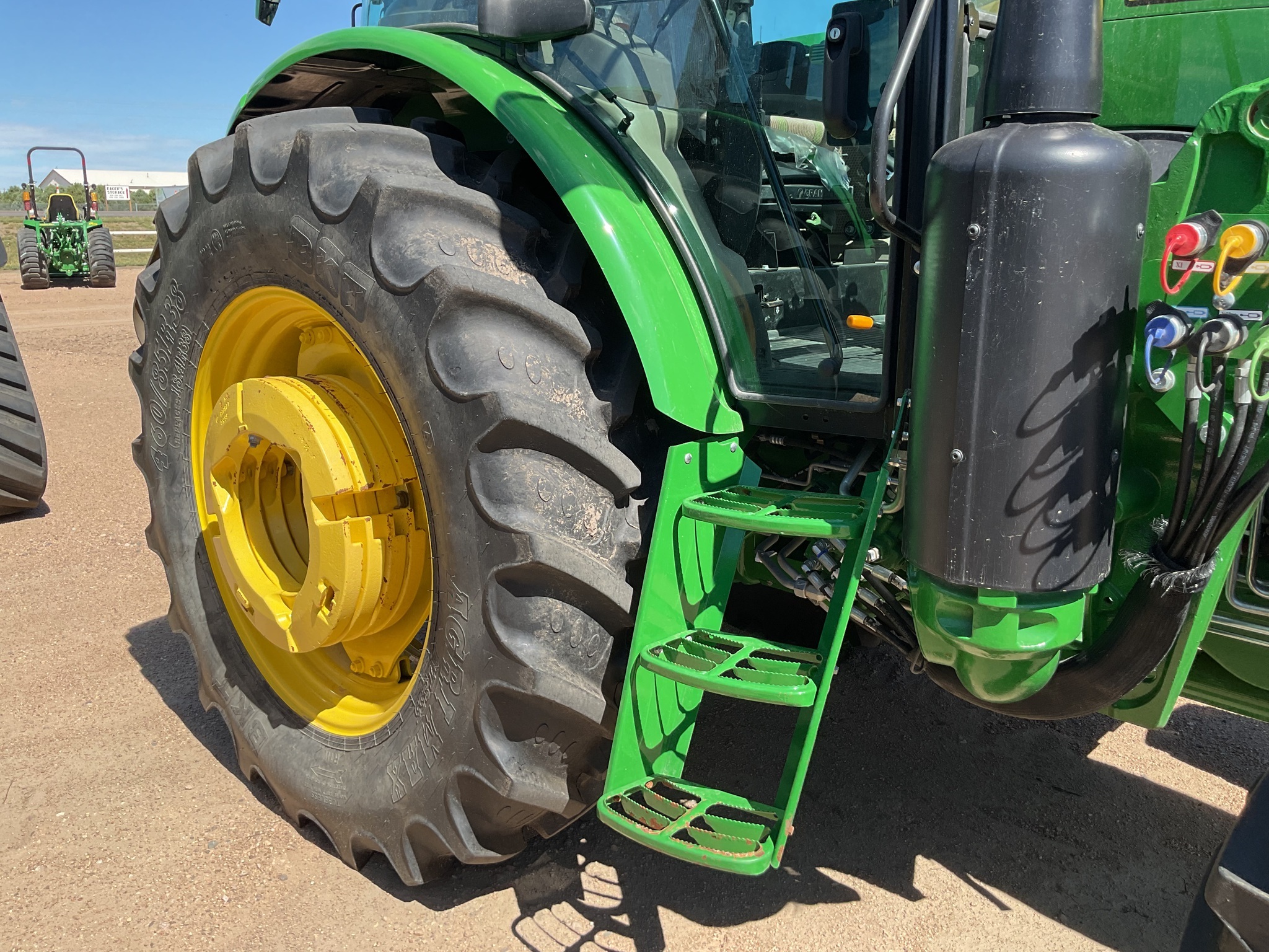 2023 John Deere 6120E Tractor