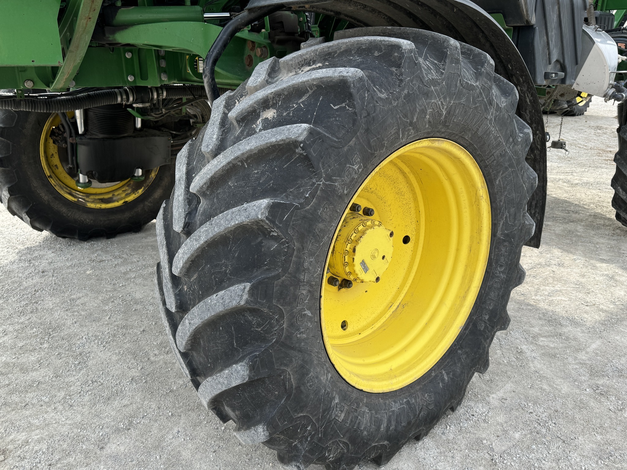 2019 John Deere R4044 Self-Propelled Sprayer