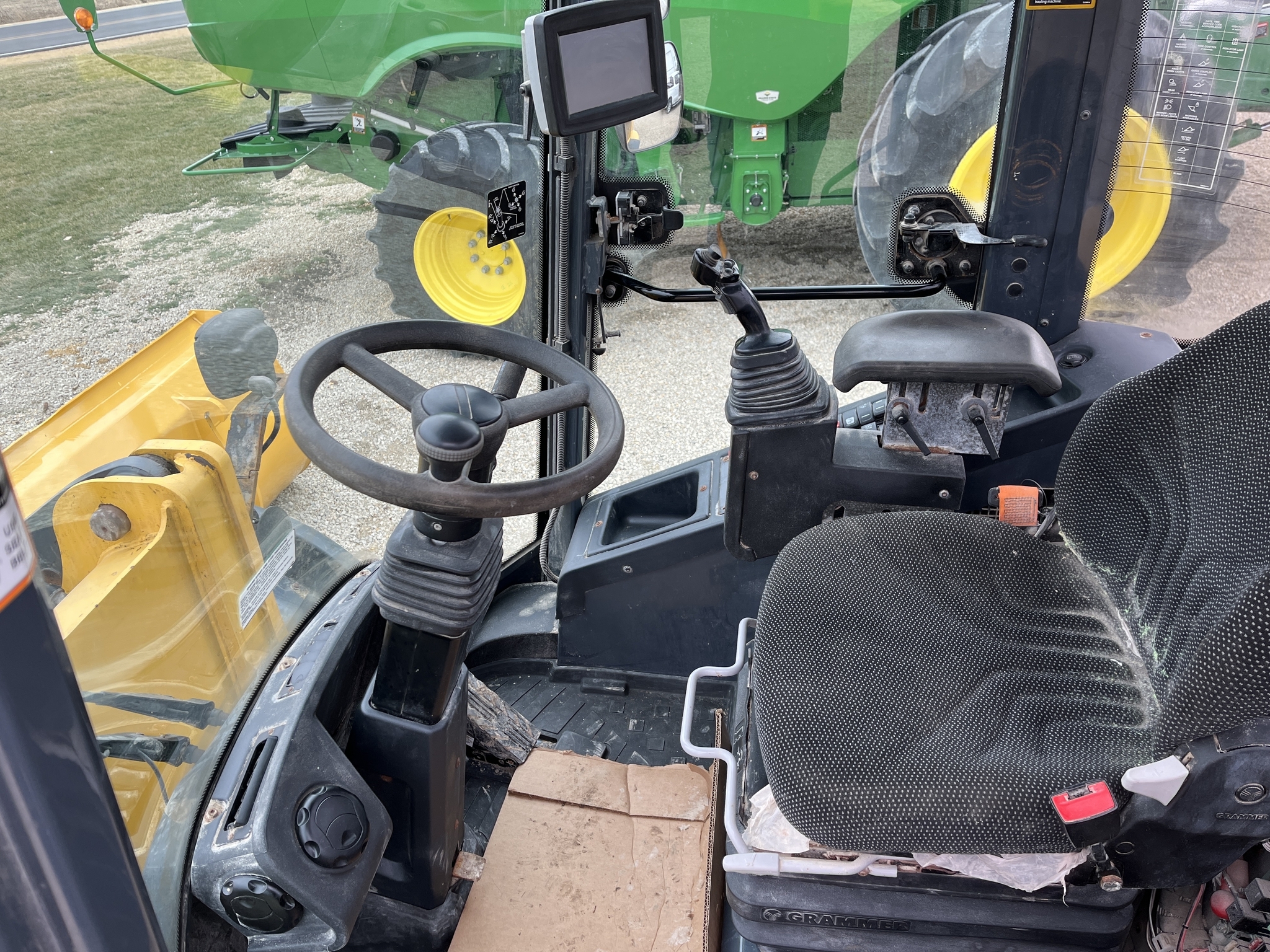 2019 John Deere 344L Front End Loader