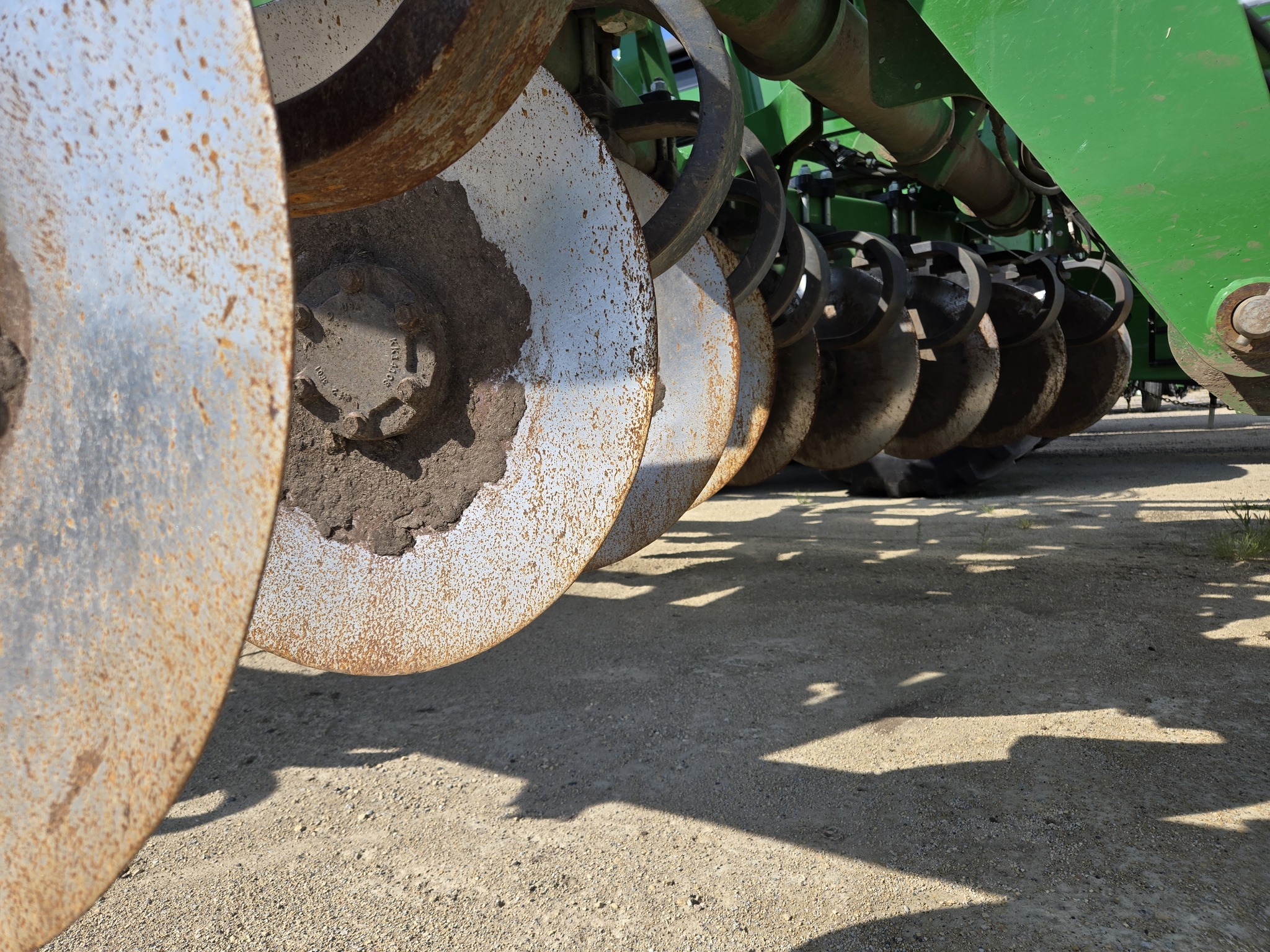 2023 John Deere 2730 In-Line Ripper