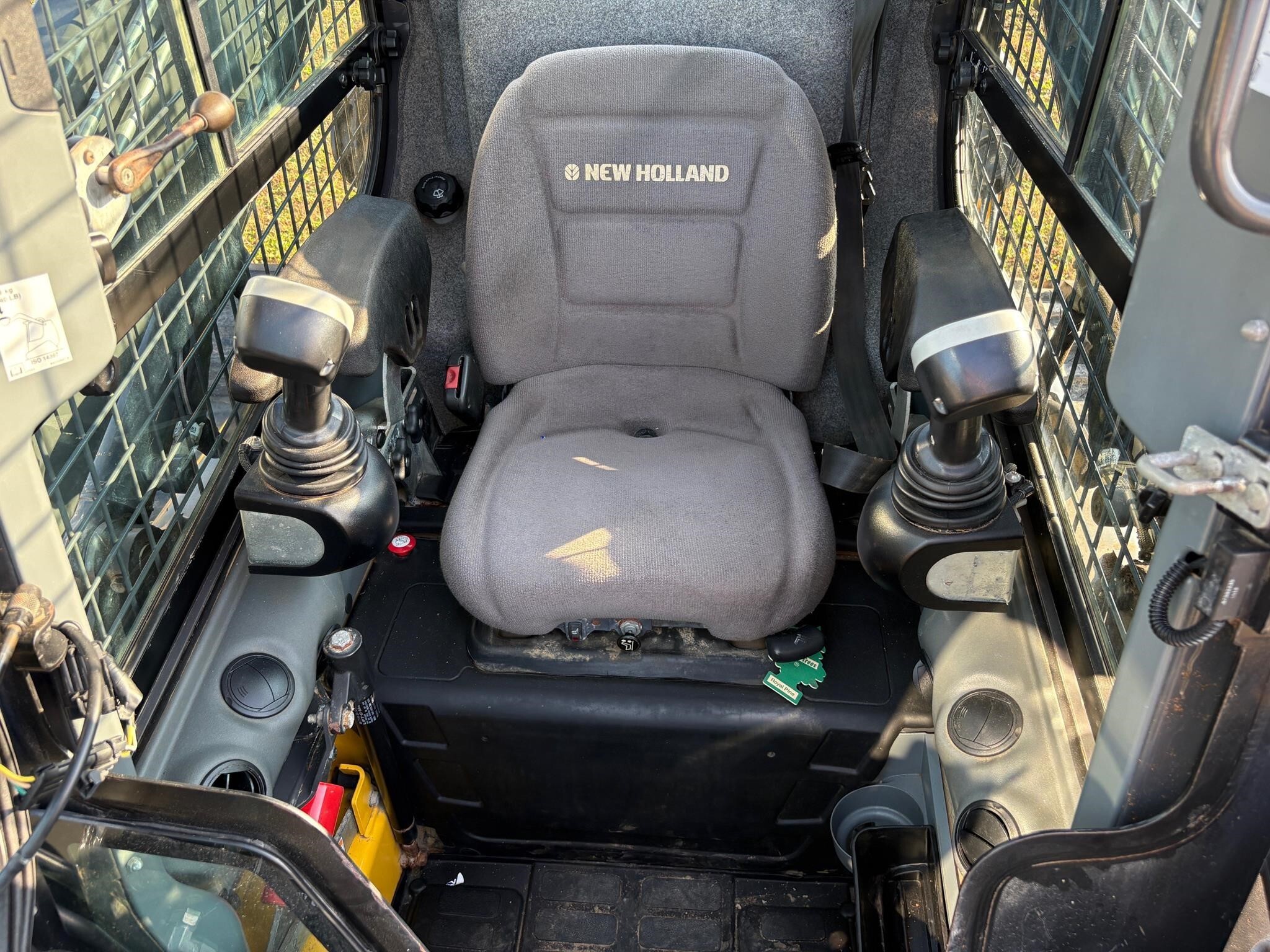 2015 New Holland C232 Skid Steer