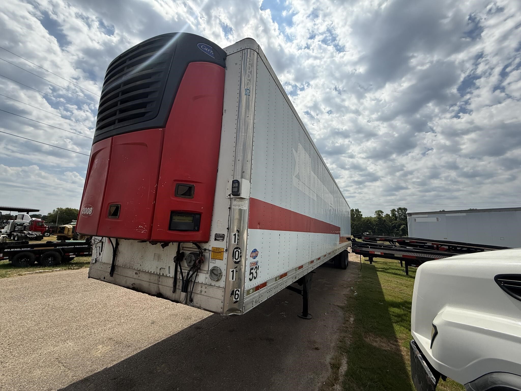 2008 Utility 53 FT REEFER Box Trucks/Trailer