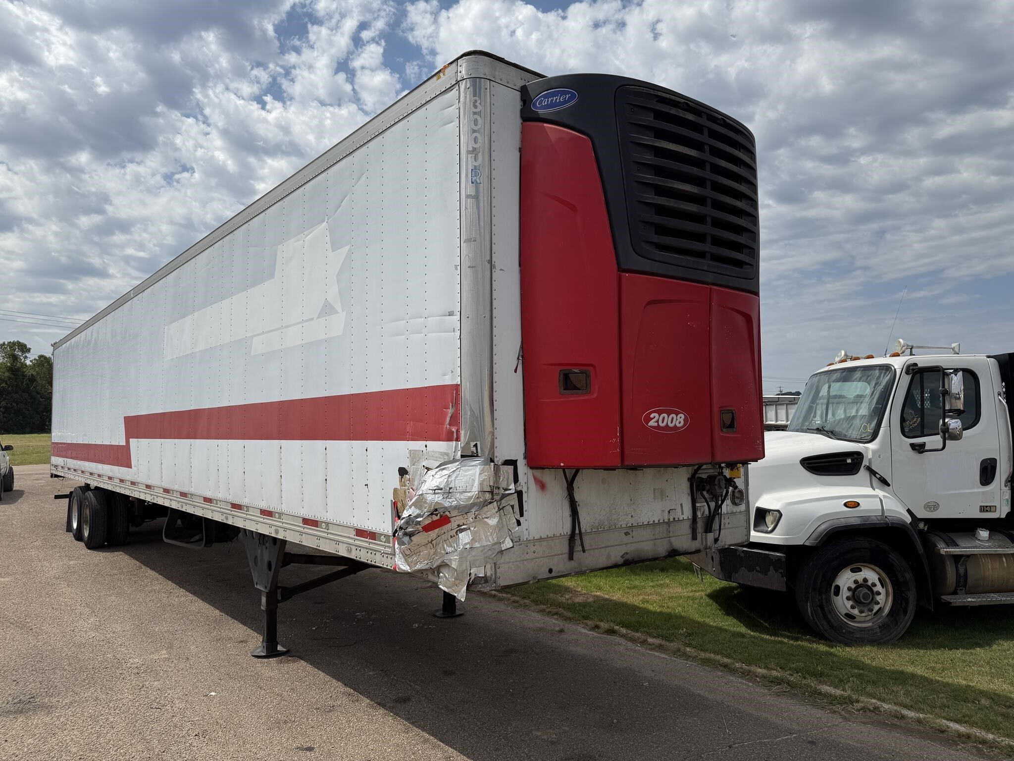 2008 Utility 53 FT REEFER Box Trucks/Trailer