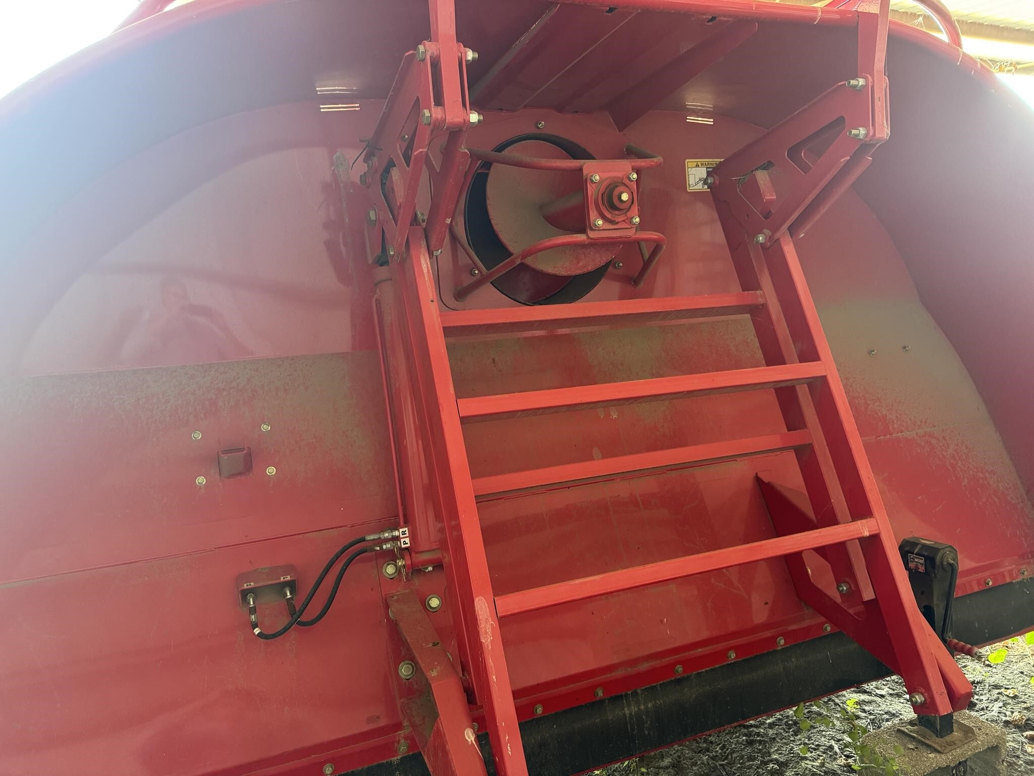  Akron EXG300X Grain Bag Unloader