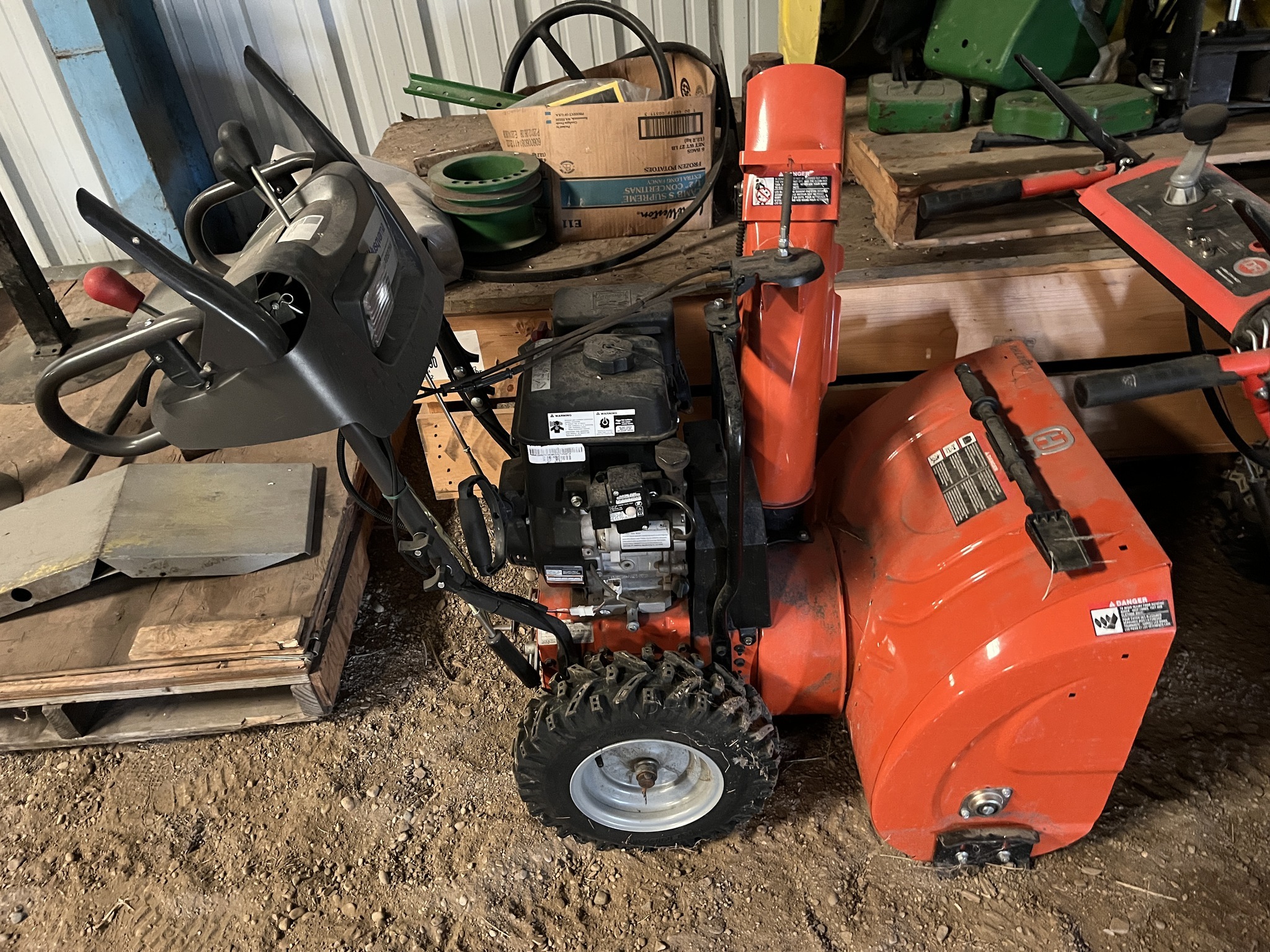 2013 Husqvarna 12527HV Snow Blower