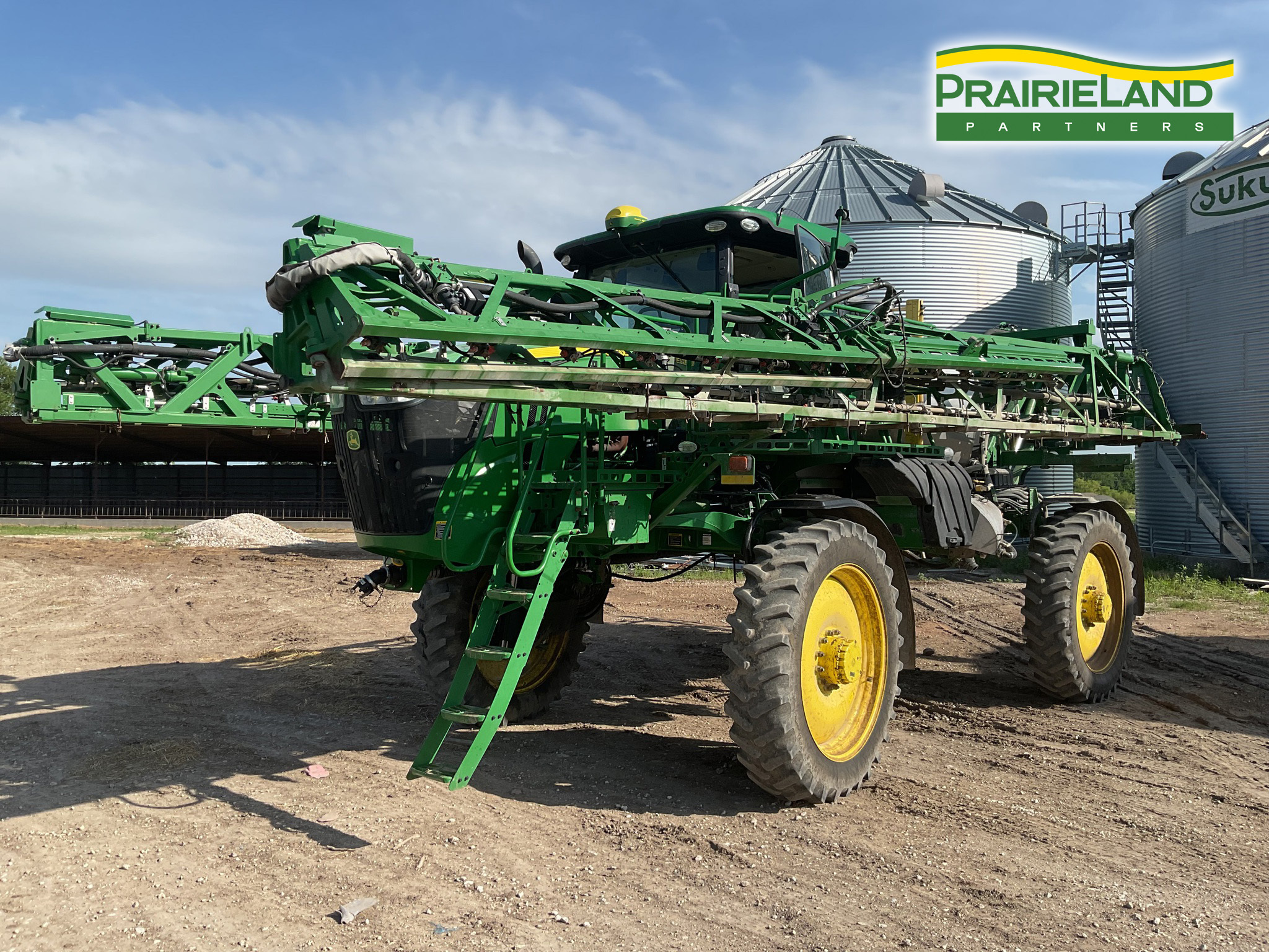 2020 John Deere R4038 Self-Propelled Sprayer