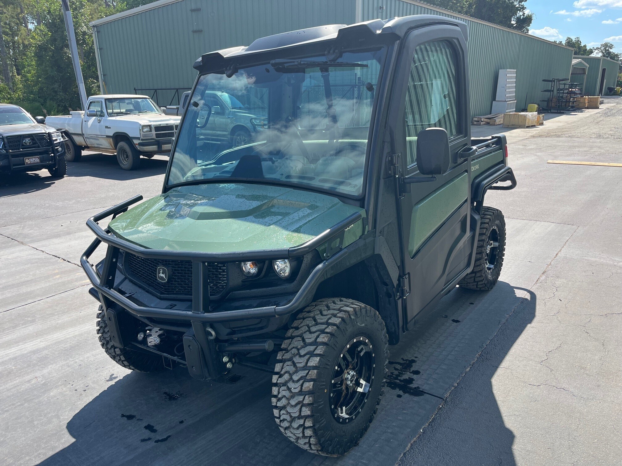 2024 John Deere XUV835R ATVs and Utility Vehicle