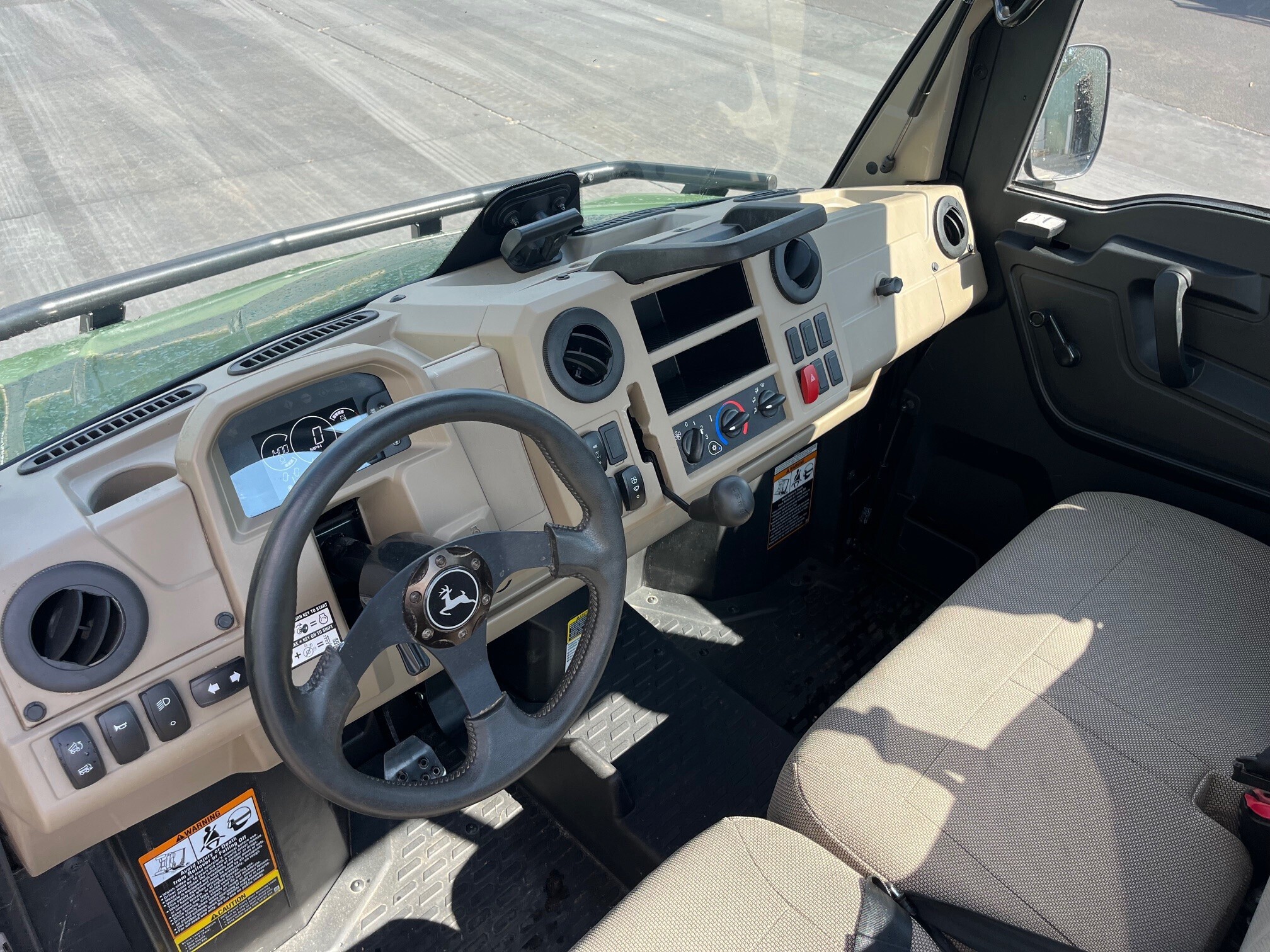 2024 John Deere XUV835R ATVs and Utility Vehicle