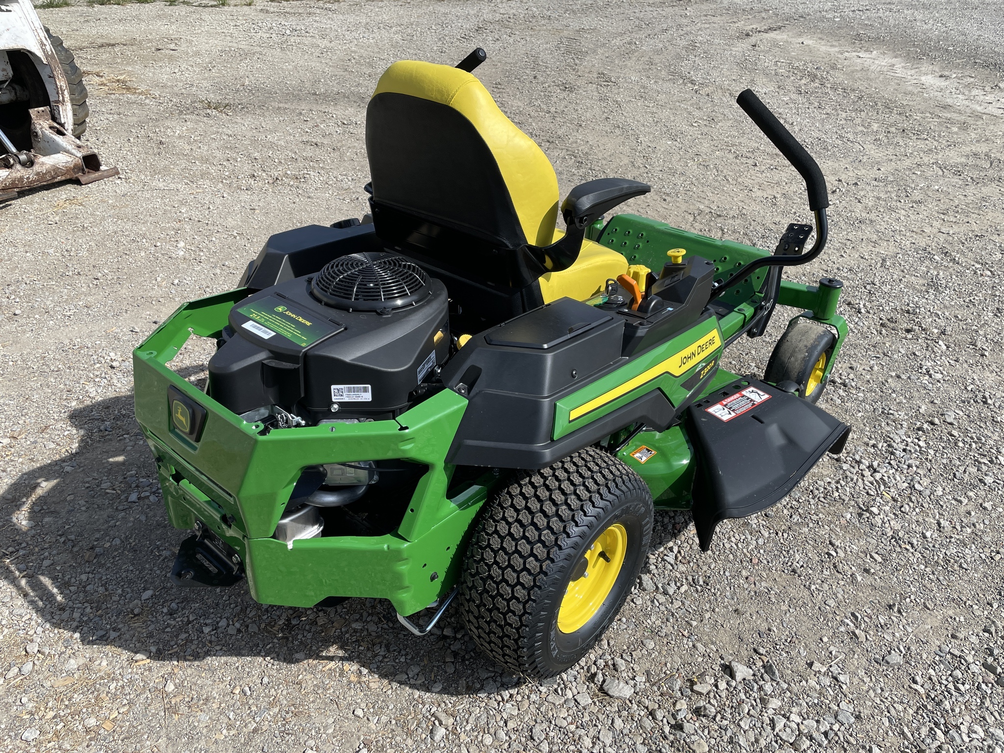 2025 John Deere Z320R Lawn Mower