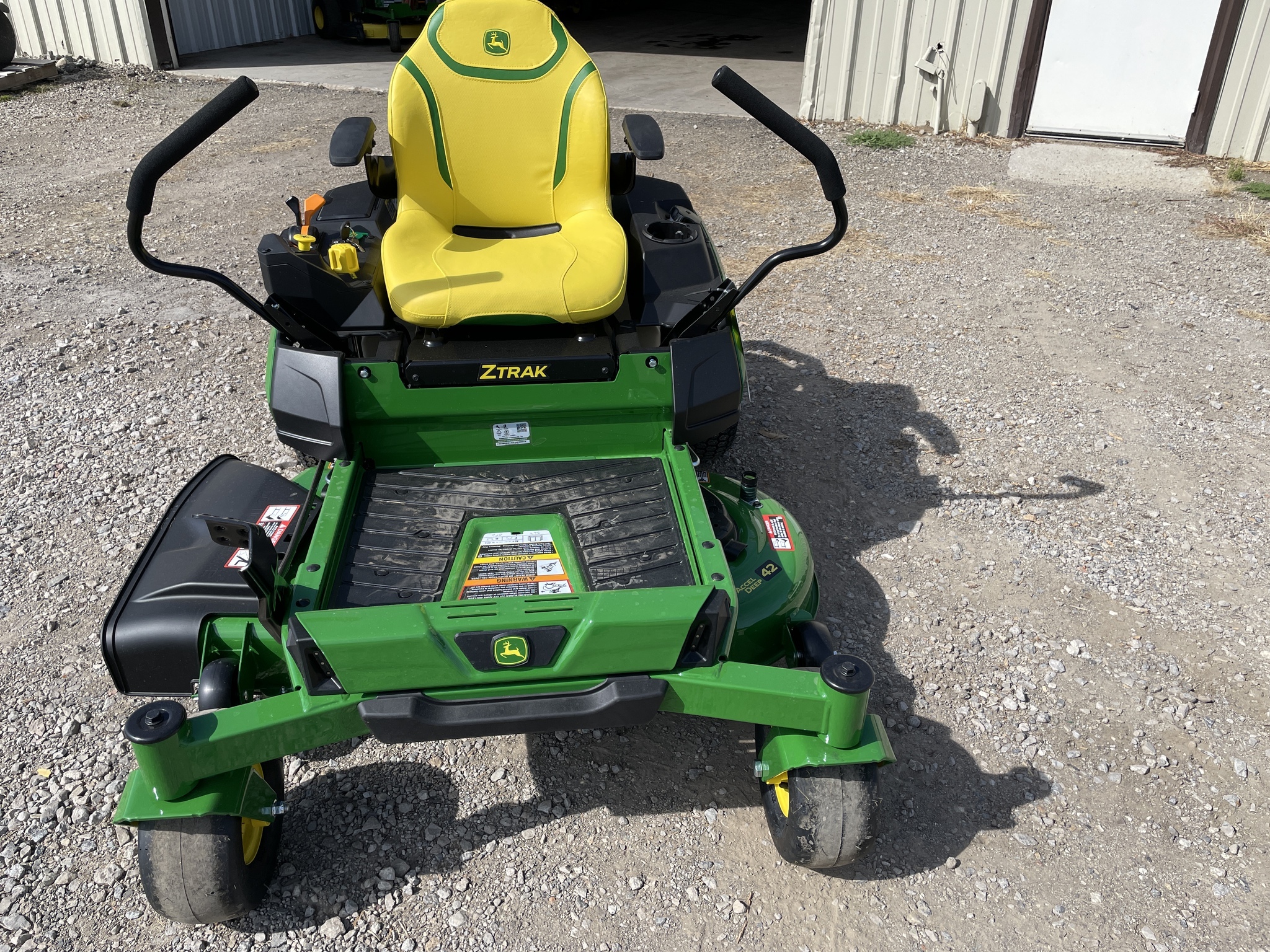 2025 John Deere Z320R Lawn Mower