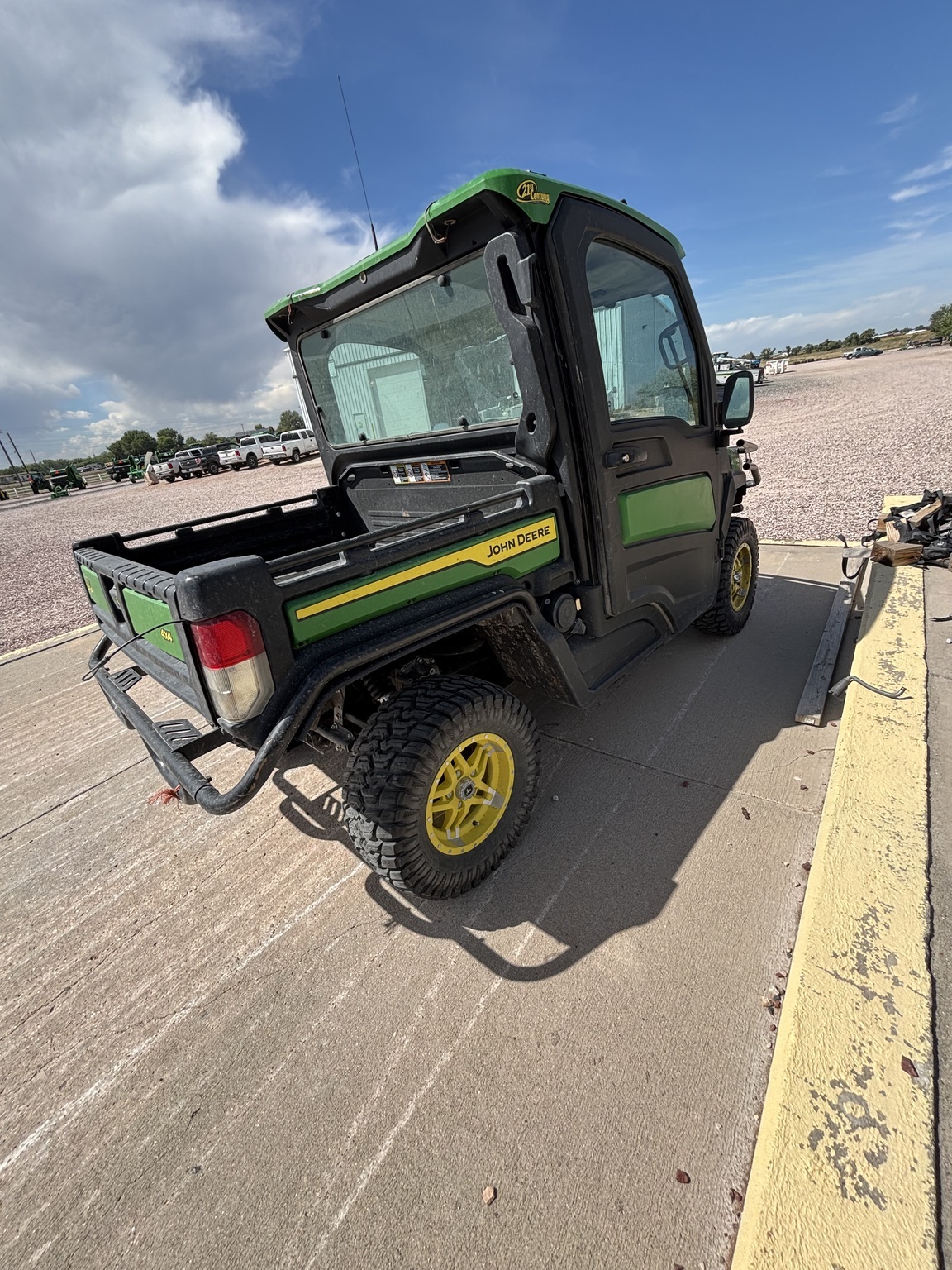 2023 John Deere XUV835R ATVs and Utility Vehicle