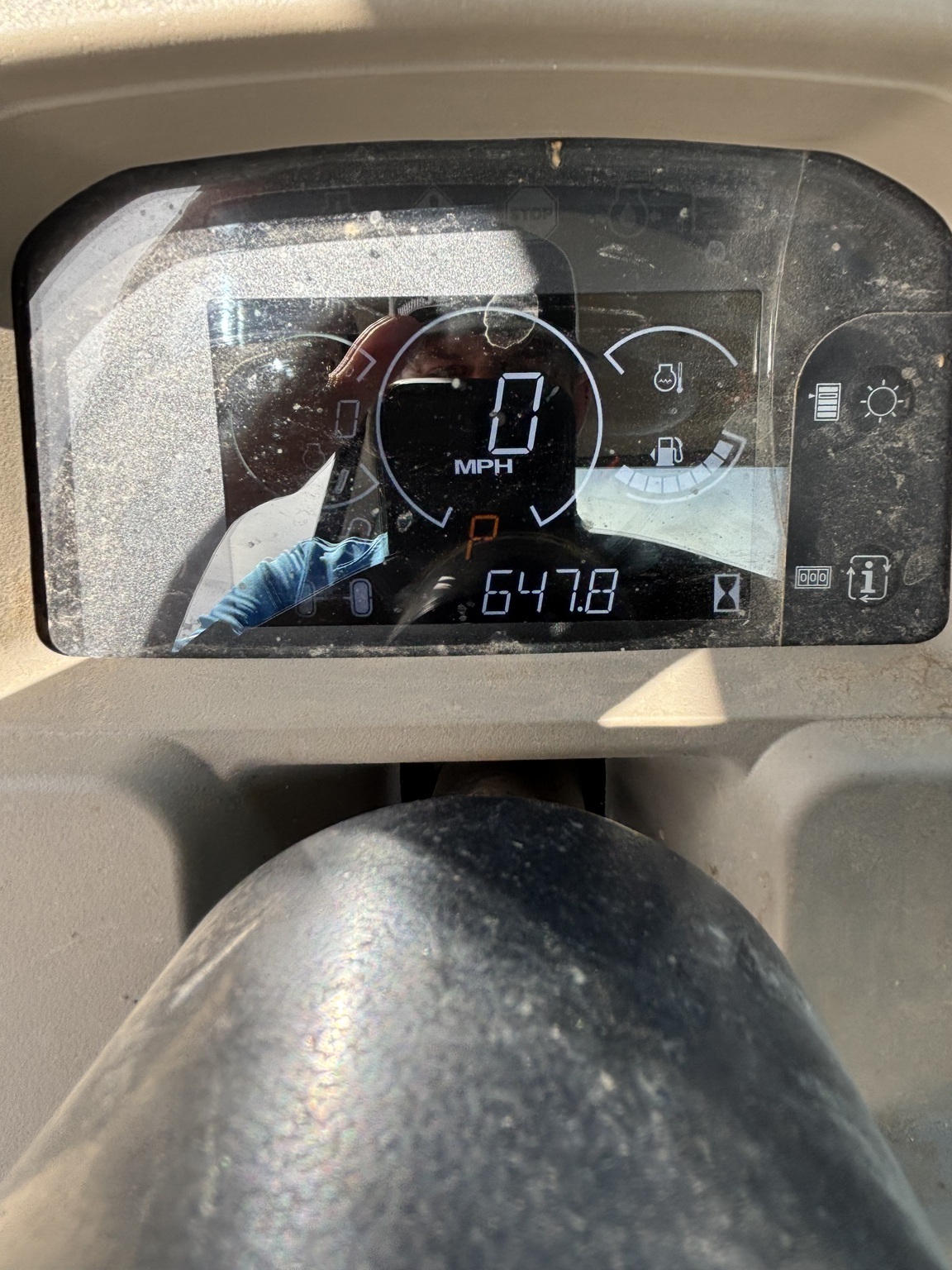 2023 John Deere XUV835R ATVs and Utility Vehicle