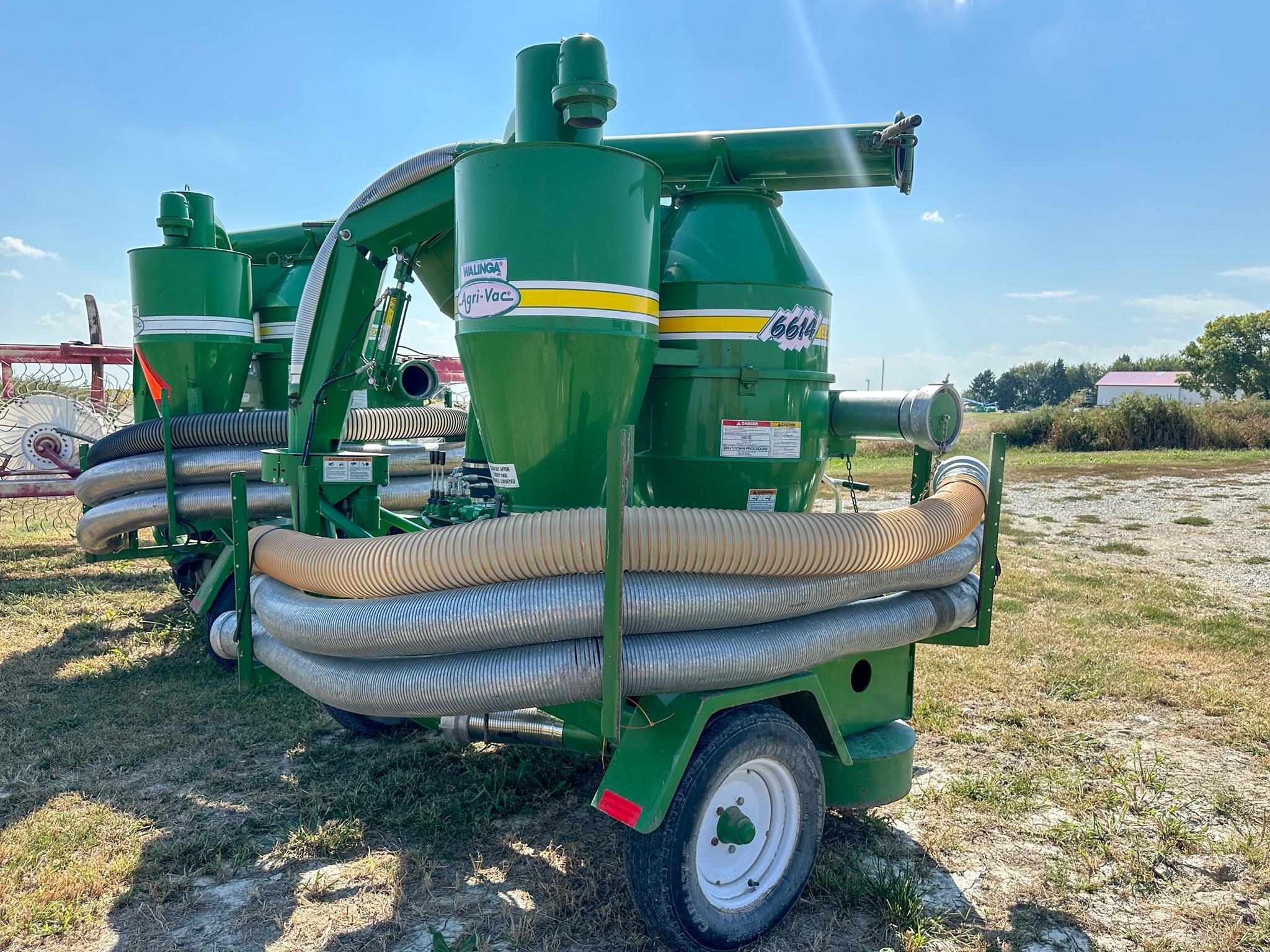 2014 Walinga AGRI-VAC 6614DLX Grain Vac