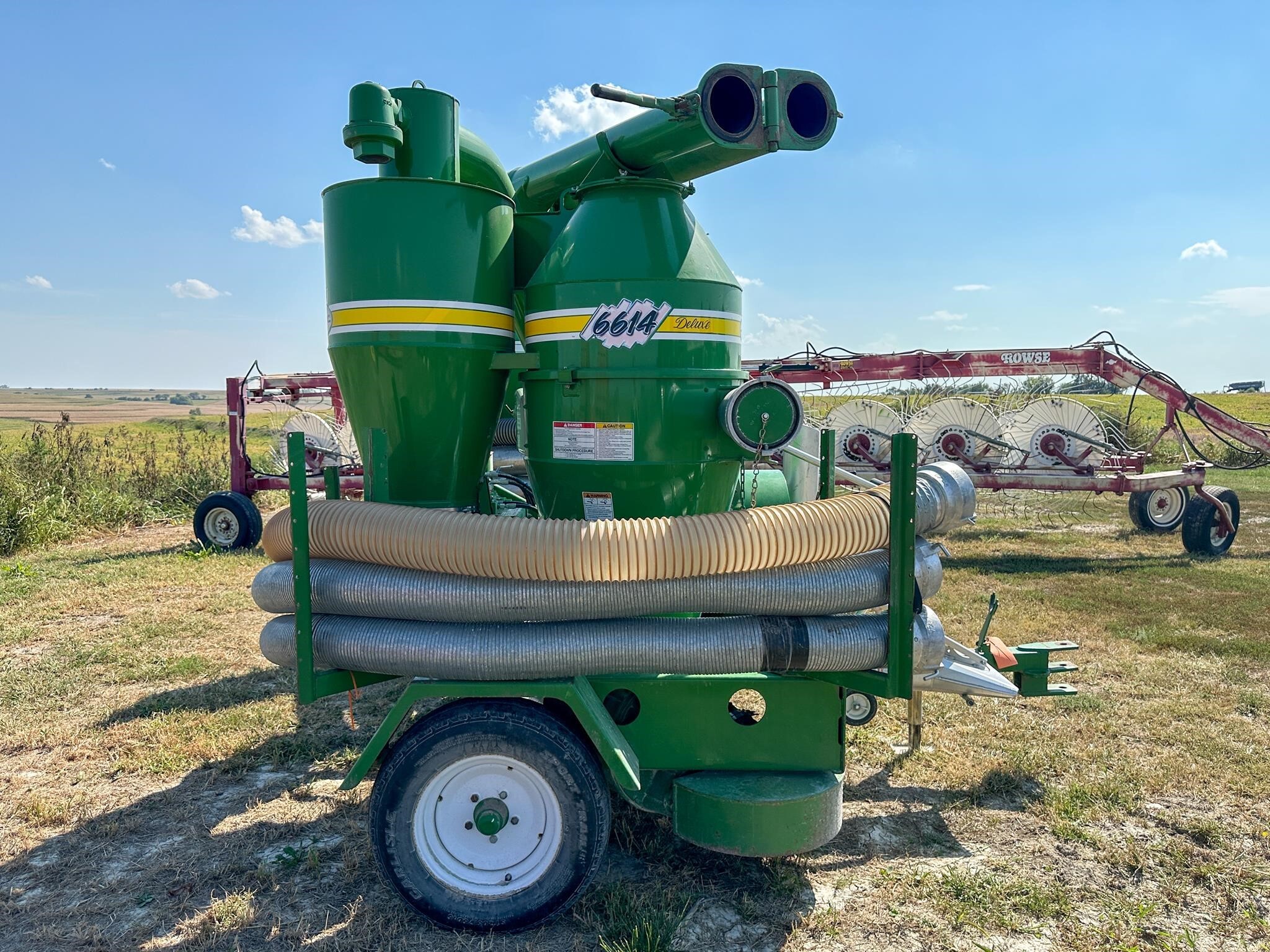 2014 Walinga AGRI-VAC 6614DLX Grain Vac