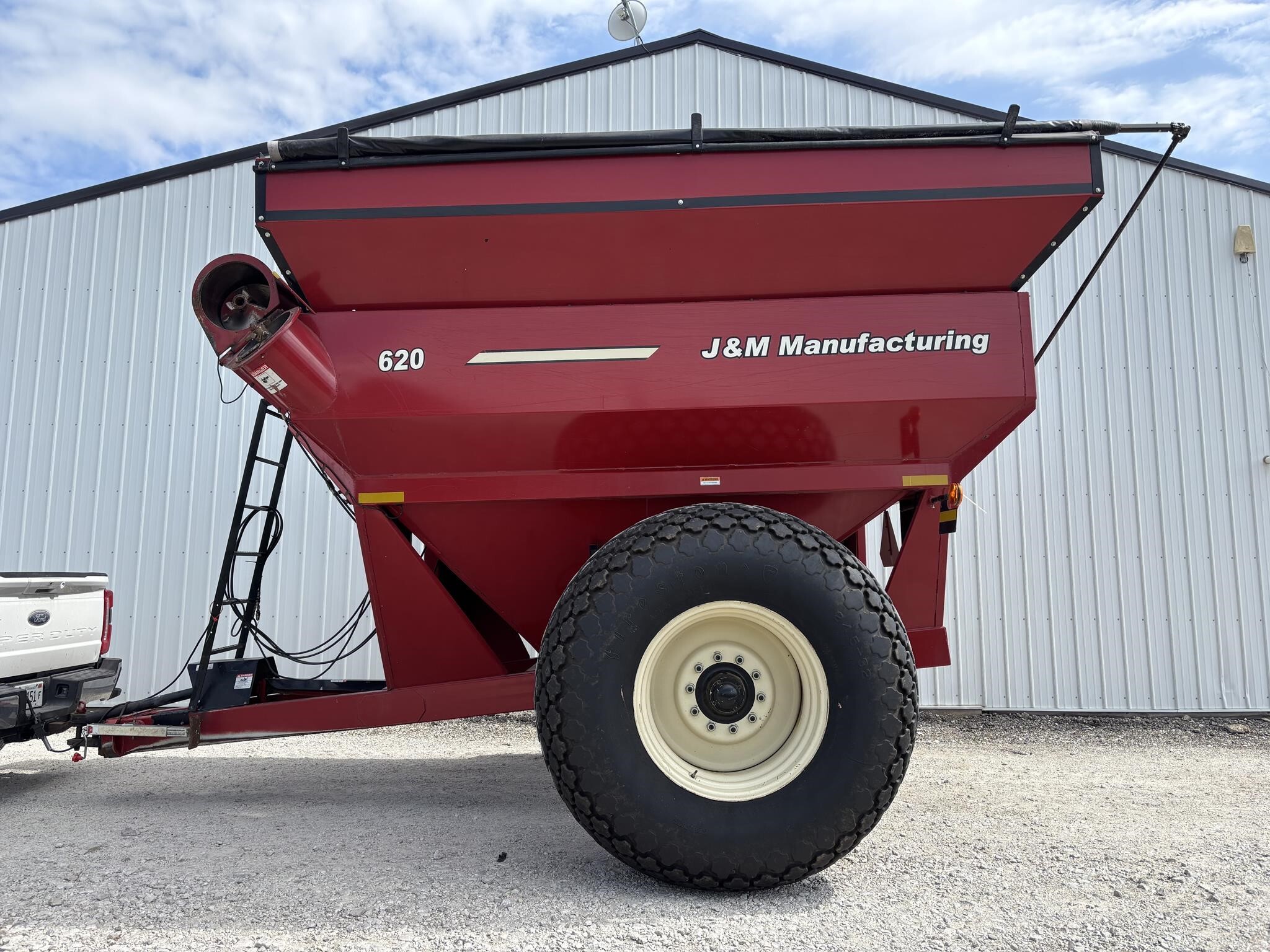  J&M 620-14 Grain Cart