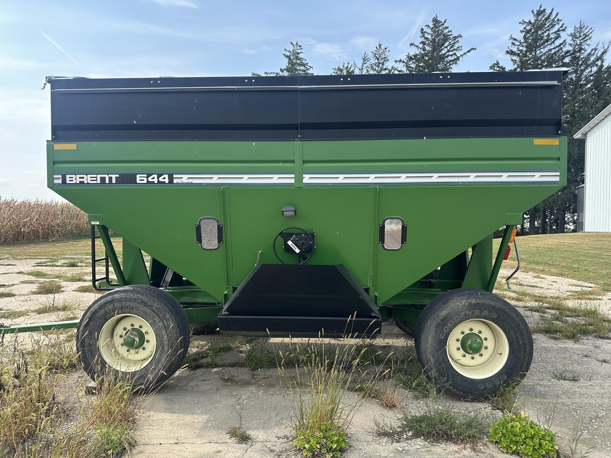 2003 Brent 644 Gravity Wagon