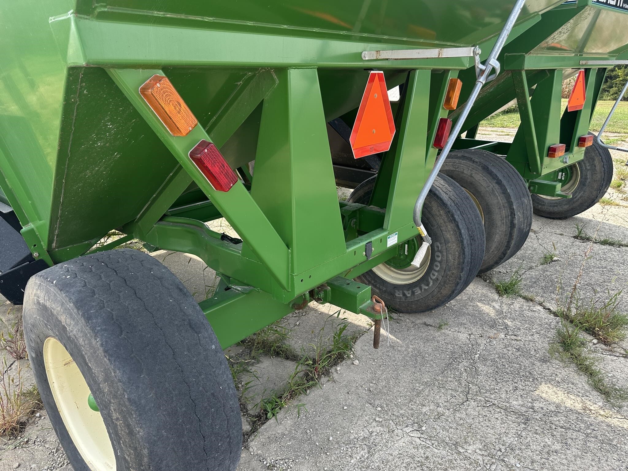 2003 Brent 644 Gravity Wagon