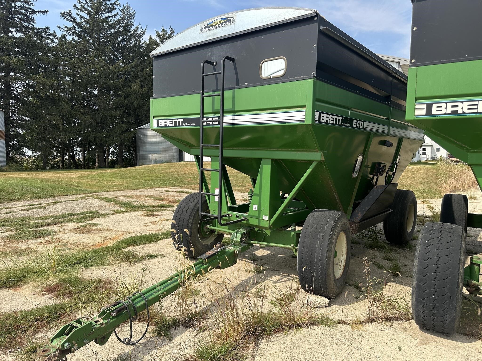 2000 Brent 640 Gravity Wagon