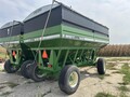 2000 Brent 640 Gravity Wagon