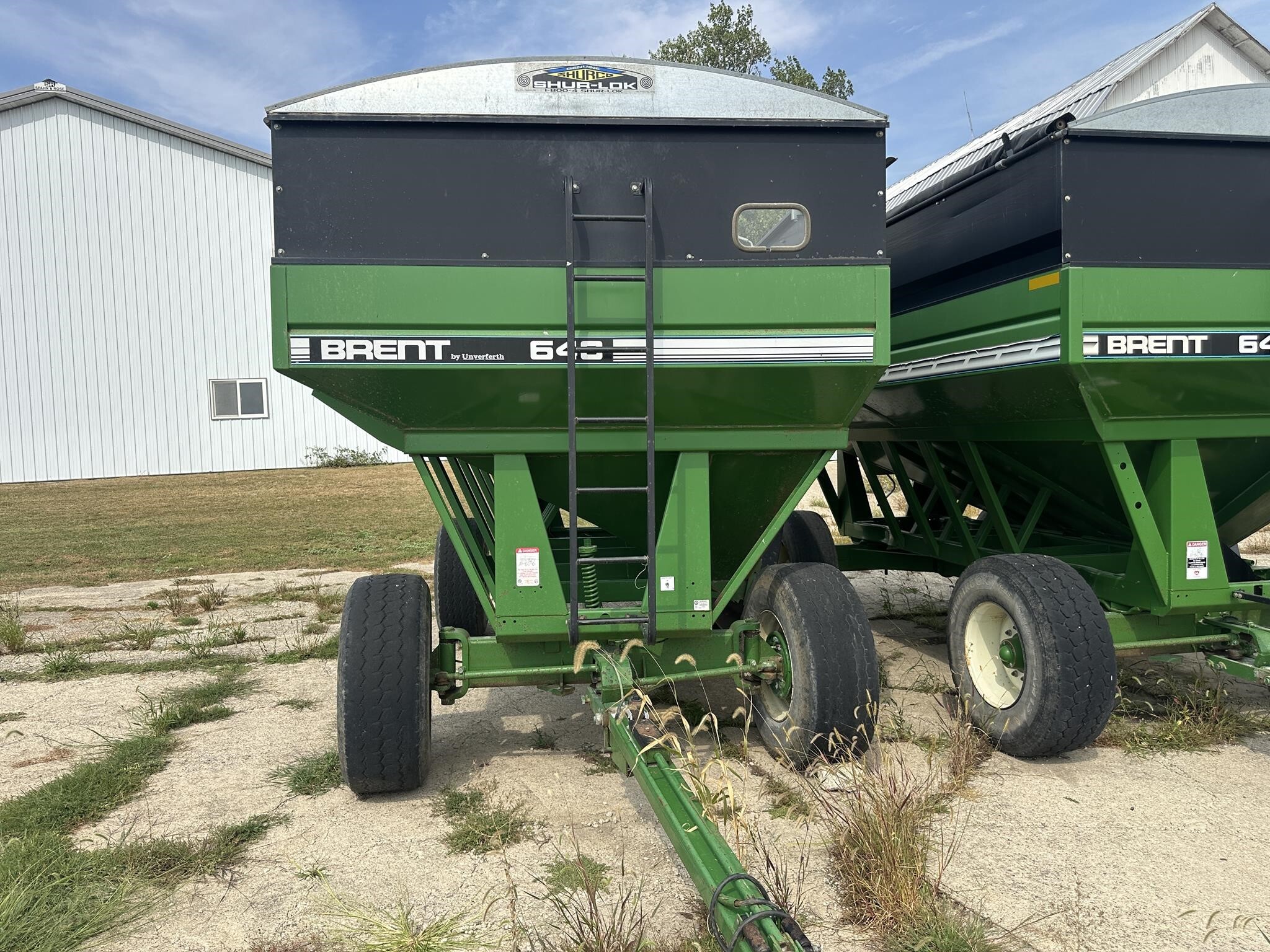 2000 Brent 640 Gravity Wagon