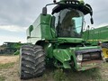 2012 John Deere S680 Combine