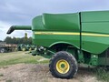 2012 John Deere S680 Combine
