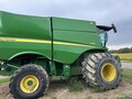 2012 John Deere S680 Combine