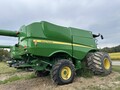 2012 John Deere S680 Combine
