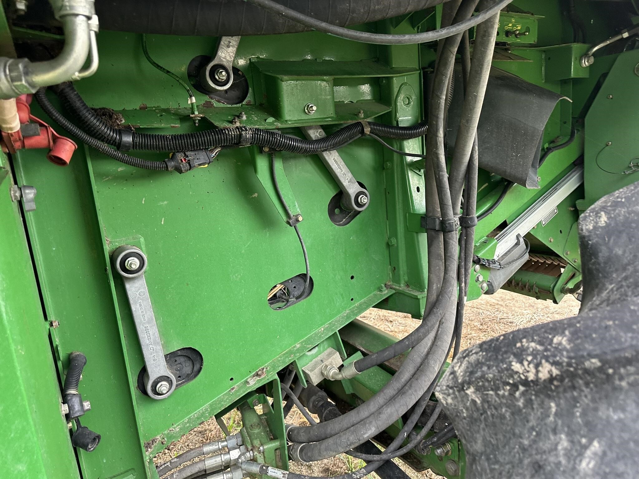 2012 John Deere S680 Combine